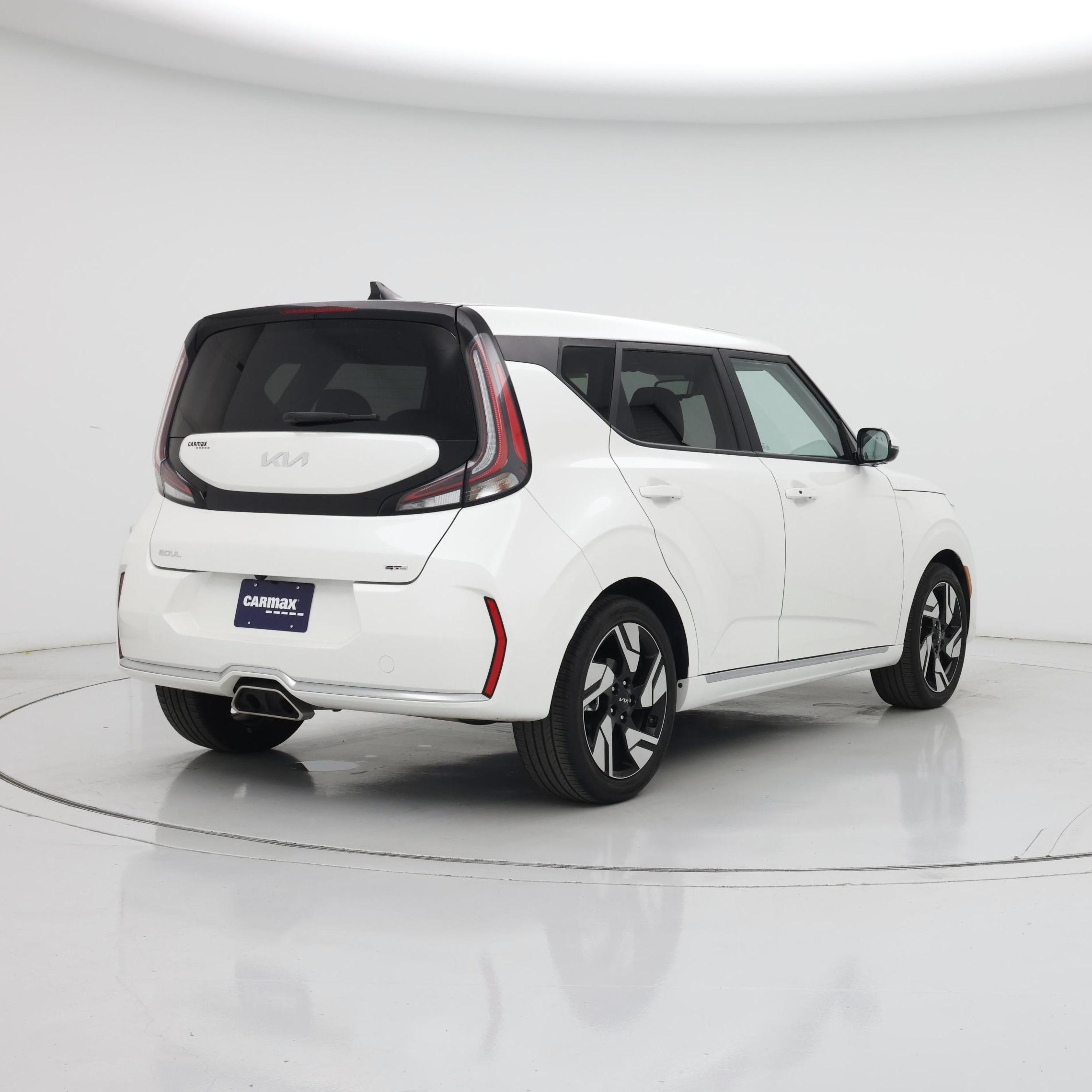 Thumbnail: 2023 Kia Soul - 8