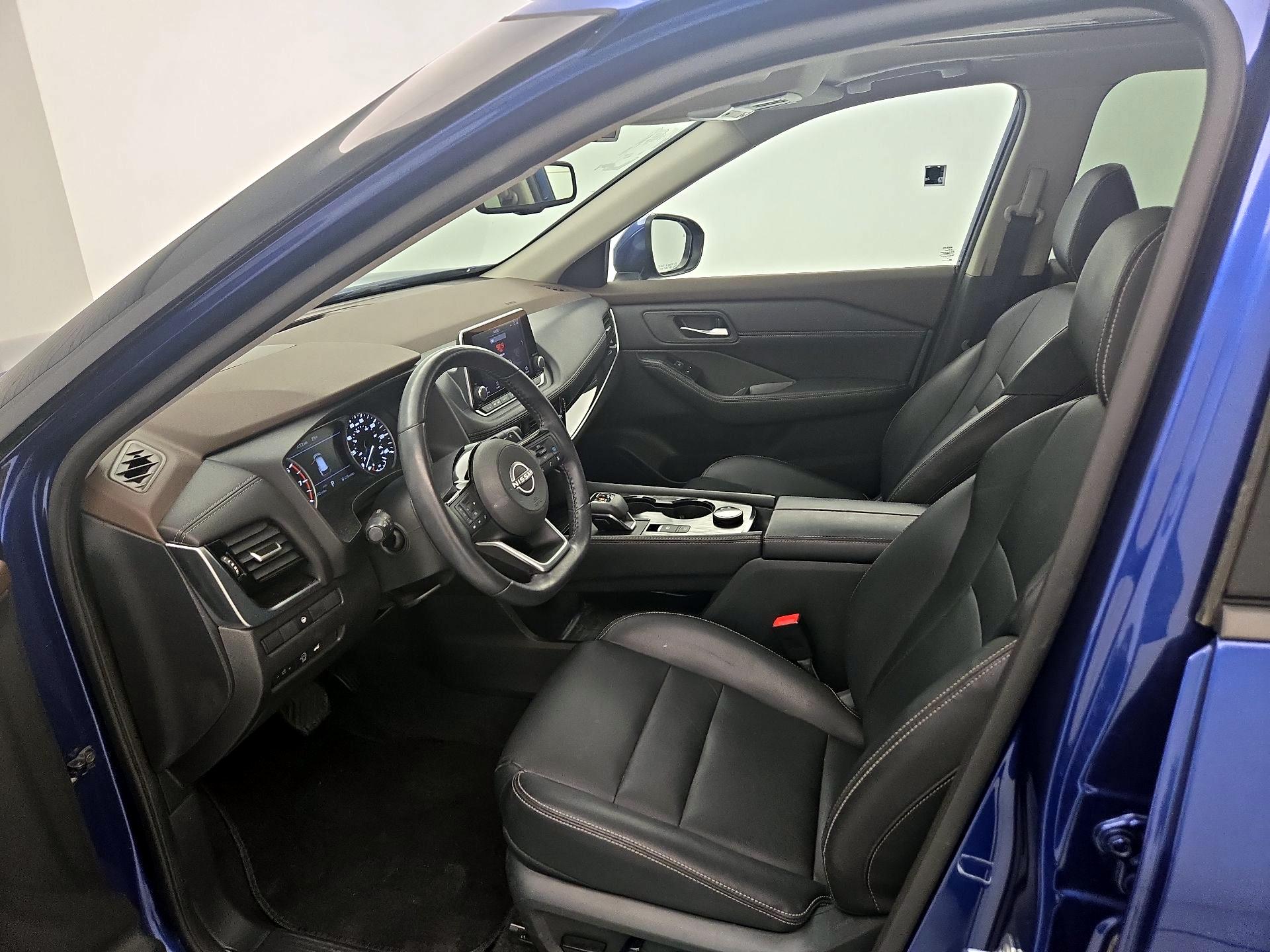 Thumbnail: 2023 Nissan Rogue - 11