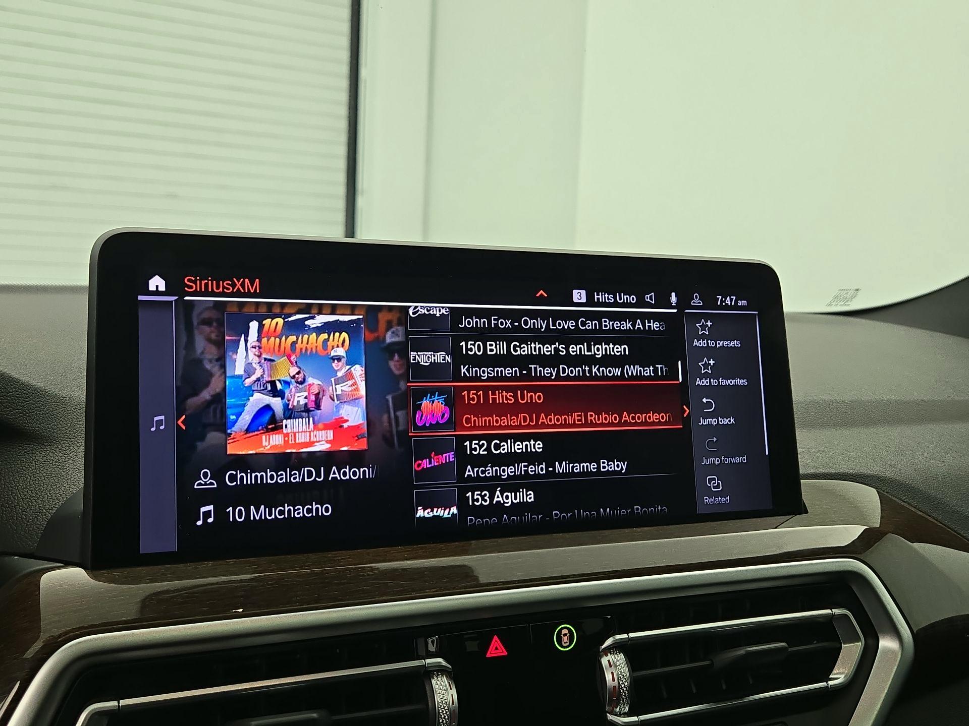 Thumbnail: 2023 BMW X4 - 16