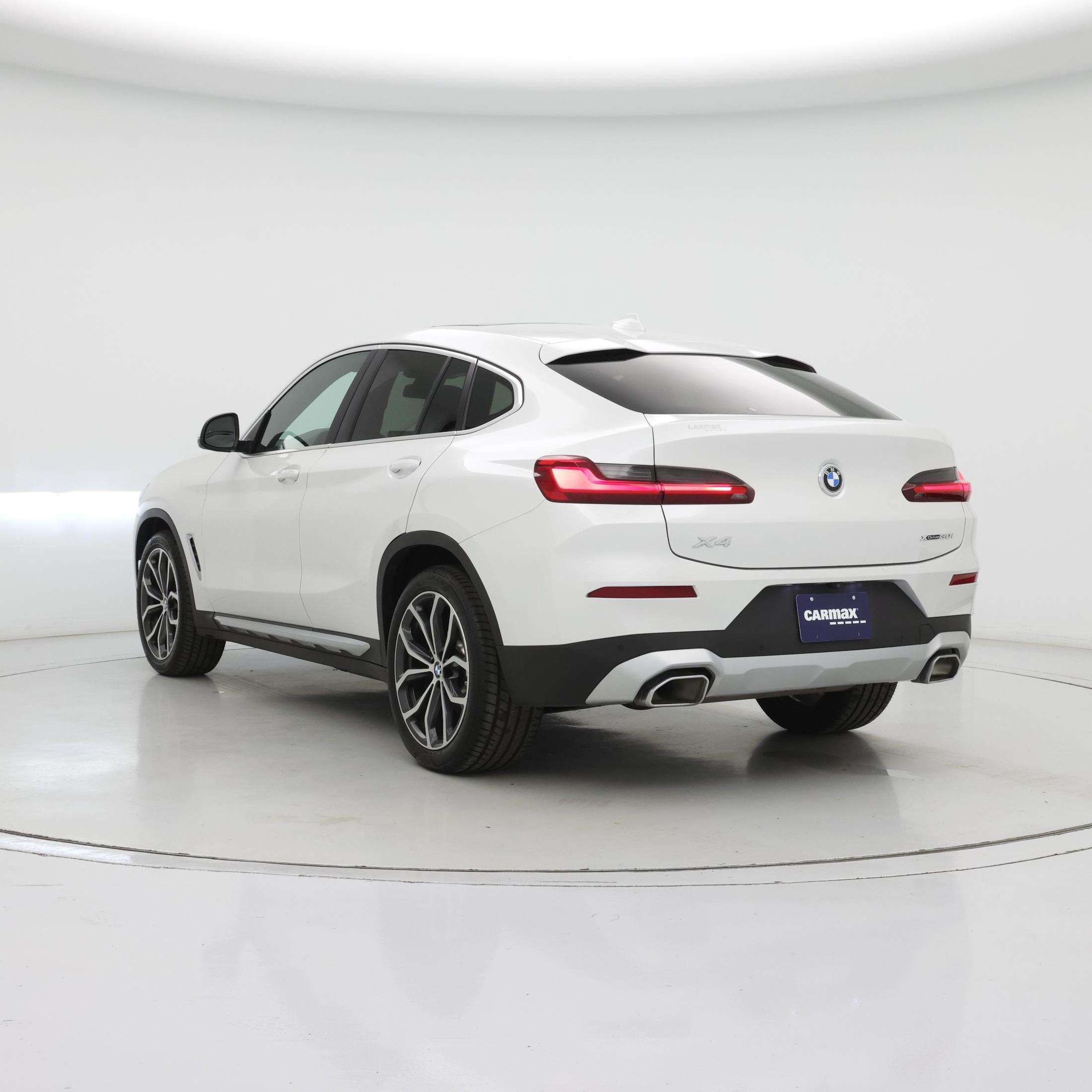 Thumbnail: 2023 BMW X4 - 2