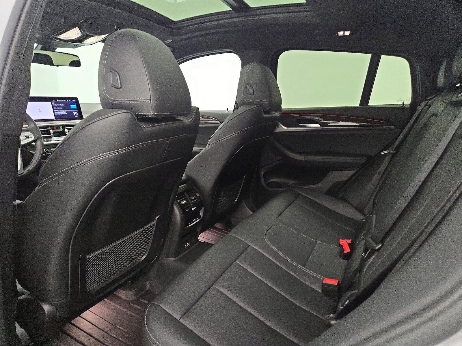 2023 BMW X4 30i - Photo 22