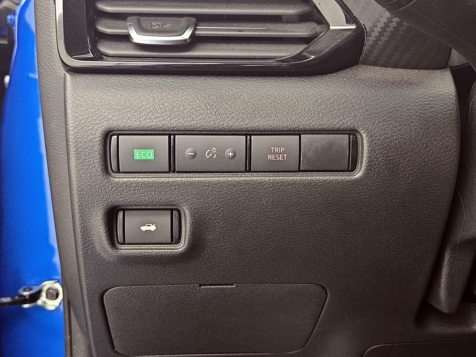 2023 Nissan Sentra SV - Photo 14