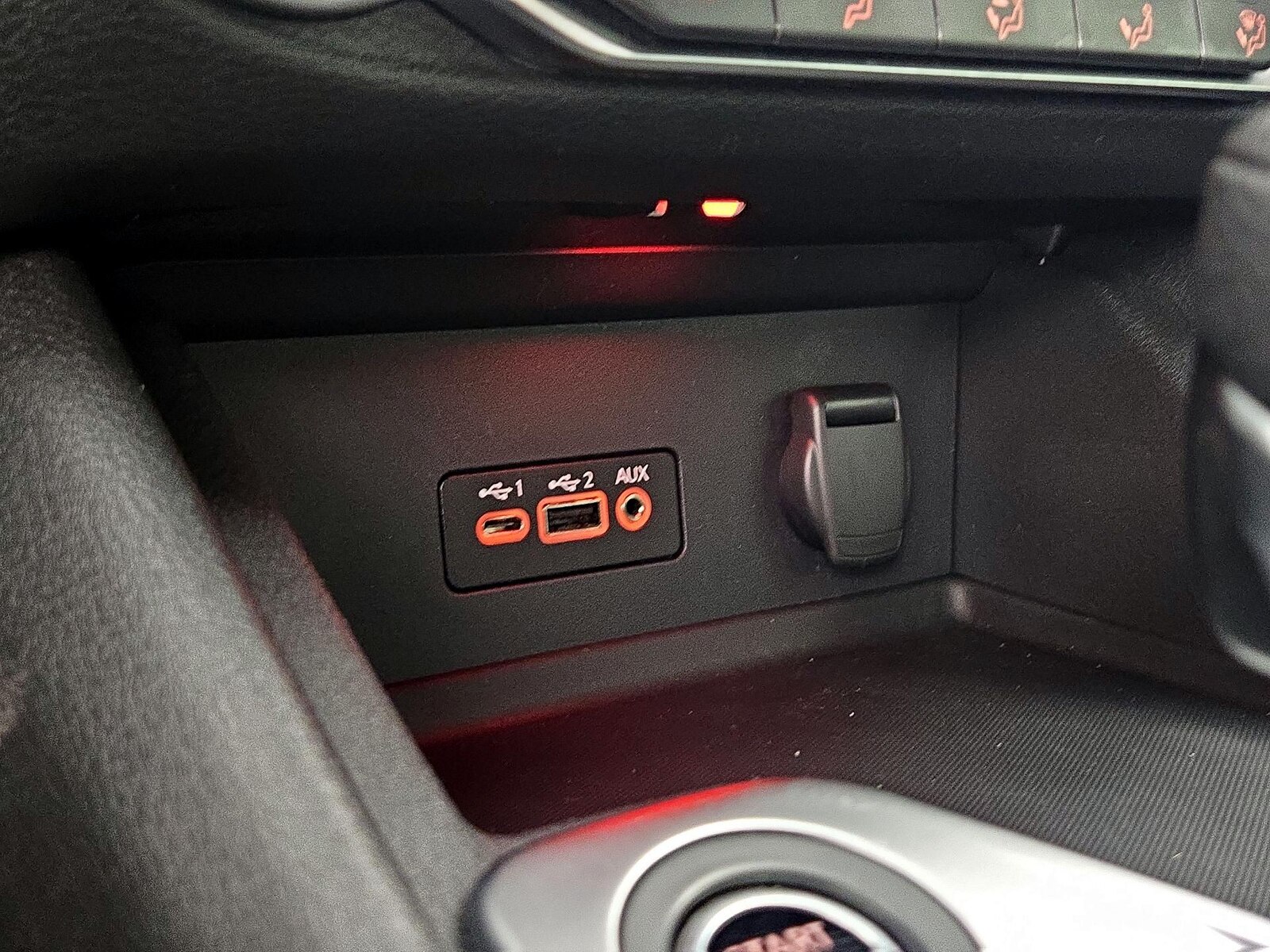 2023 Nissan Sentra SV - Photo 19