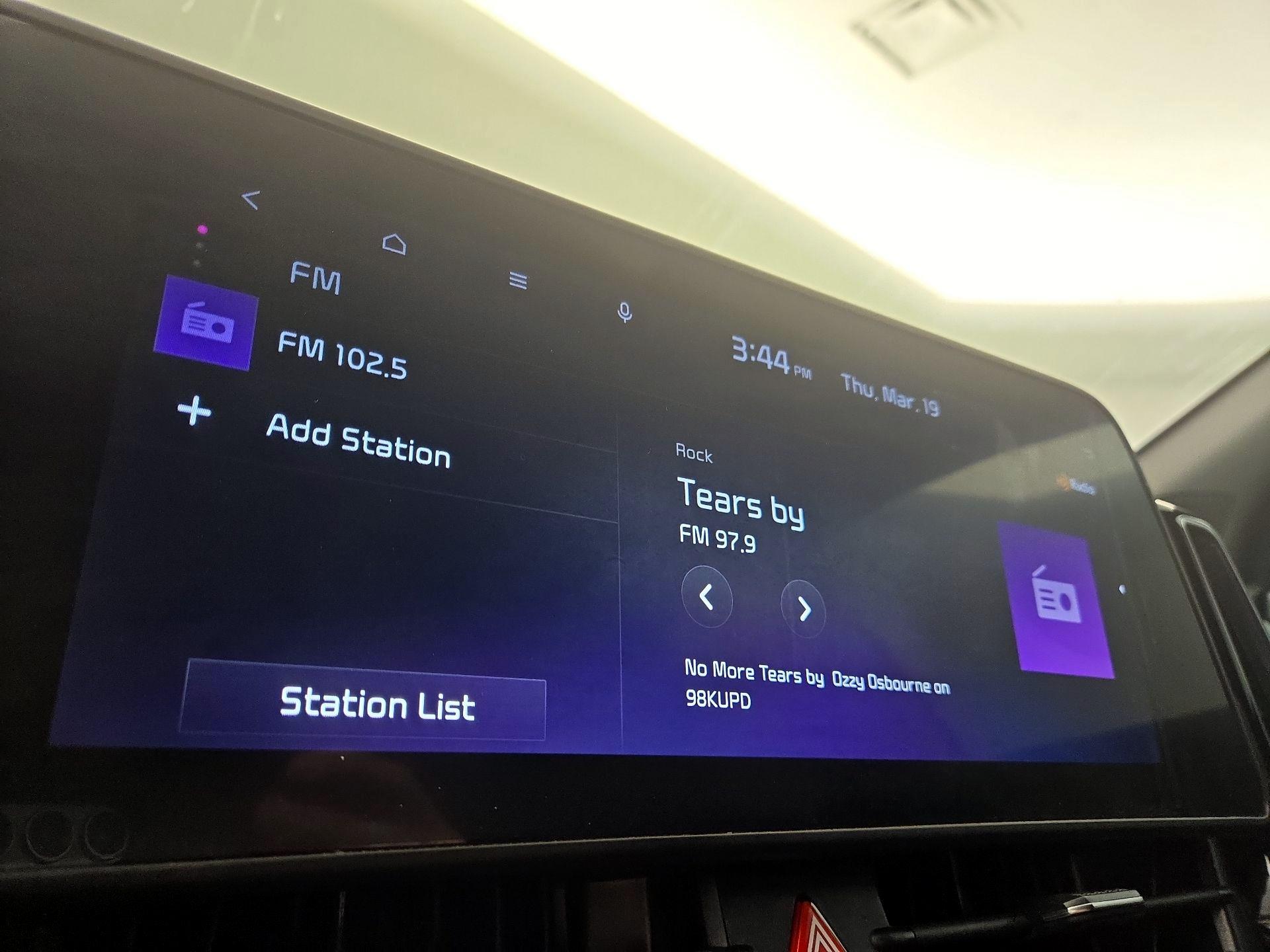 Thumbnail: 2023 Kia Sportage - 16