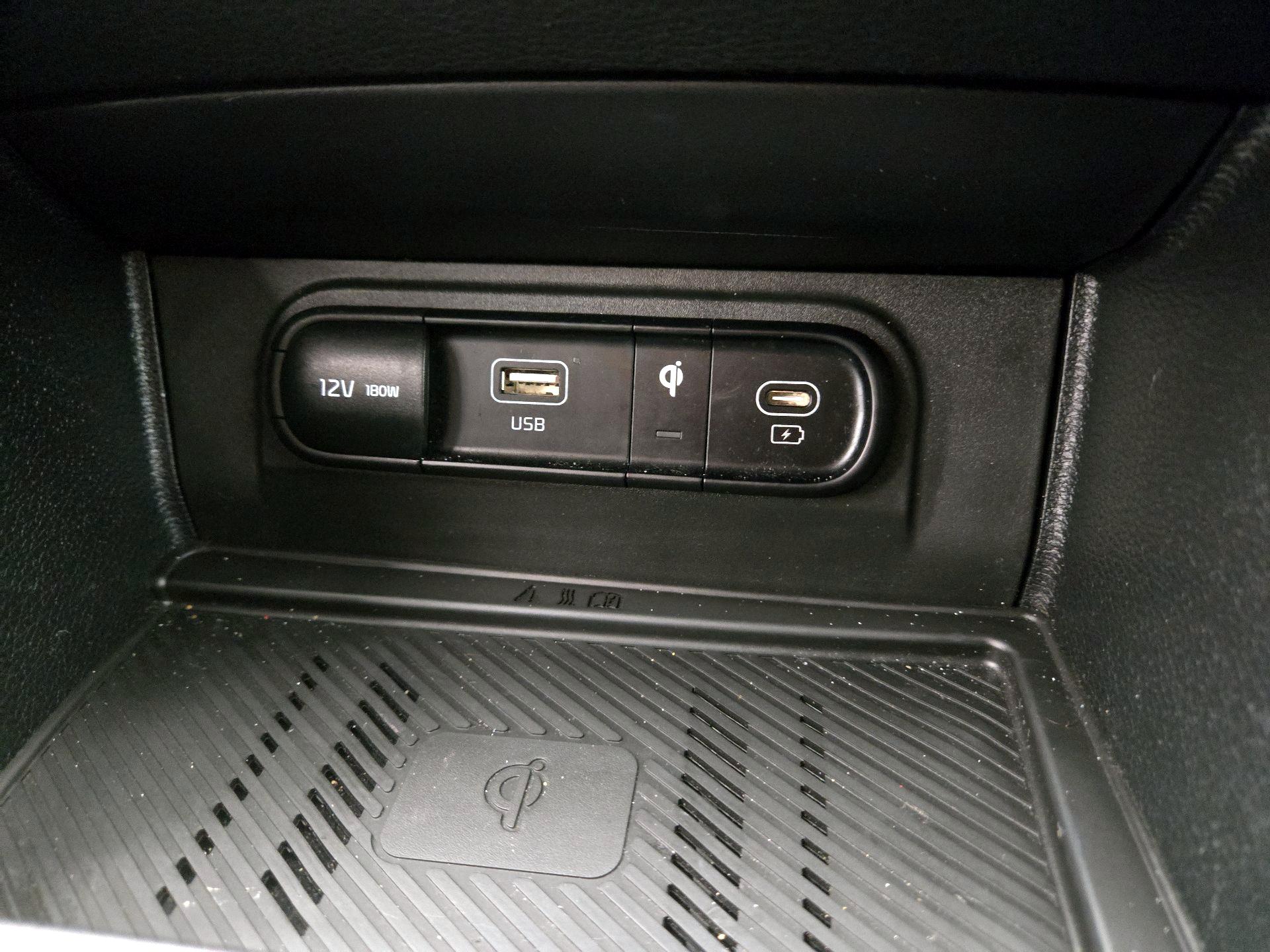 Thumbnail: 2023 Kia Sportage - 19