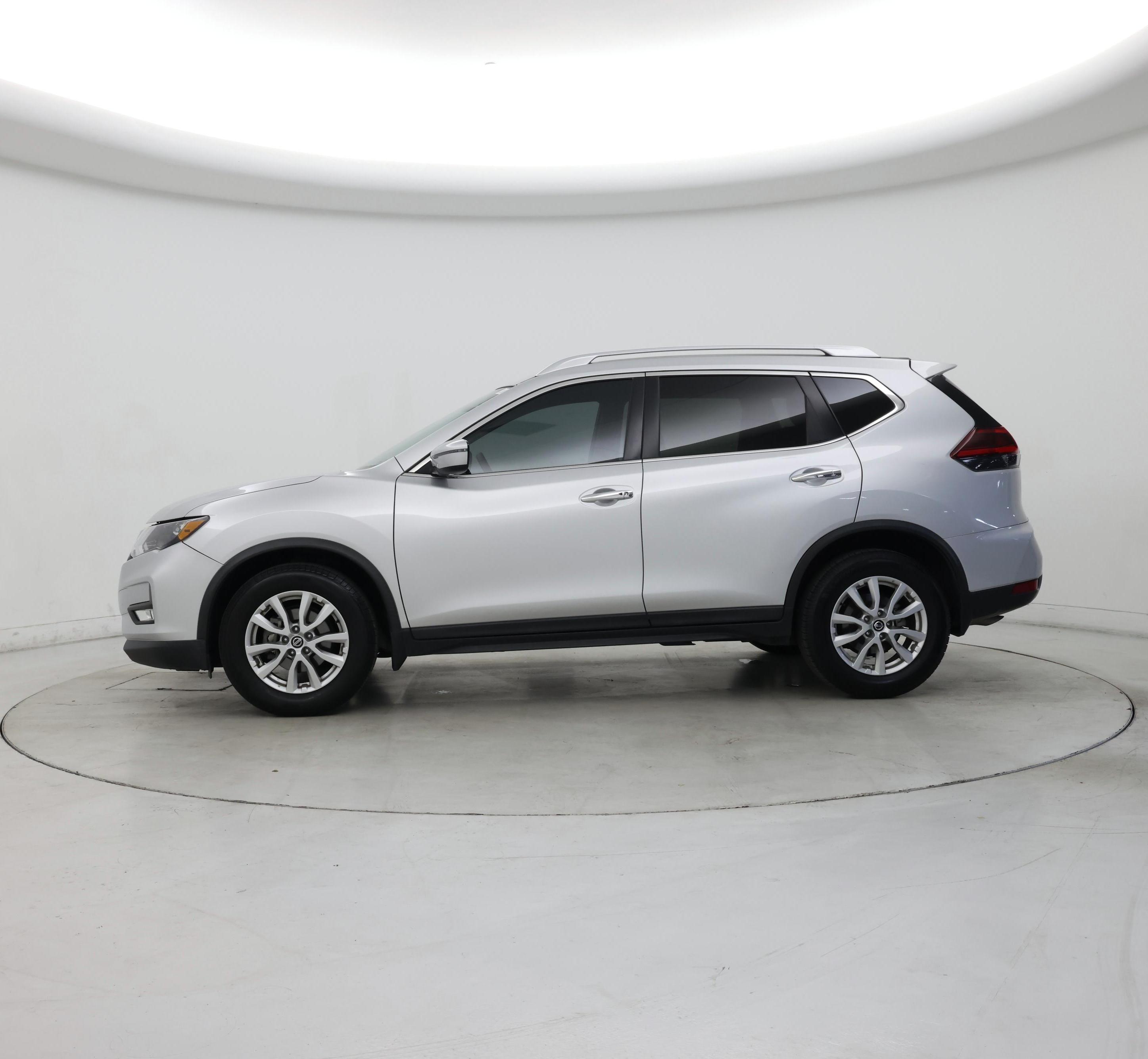 Thumbnail: 2018 Nissan Rogue - 3