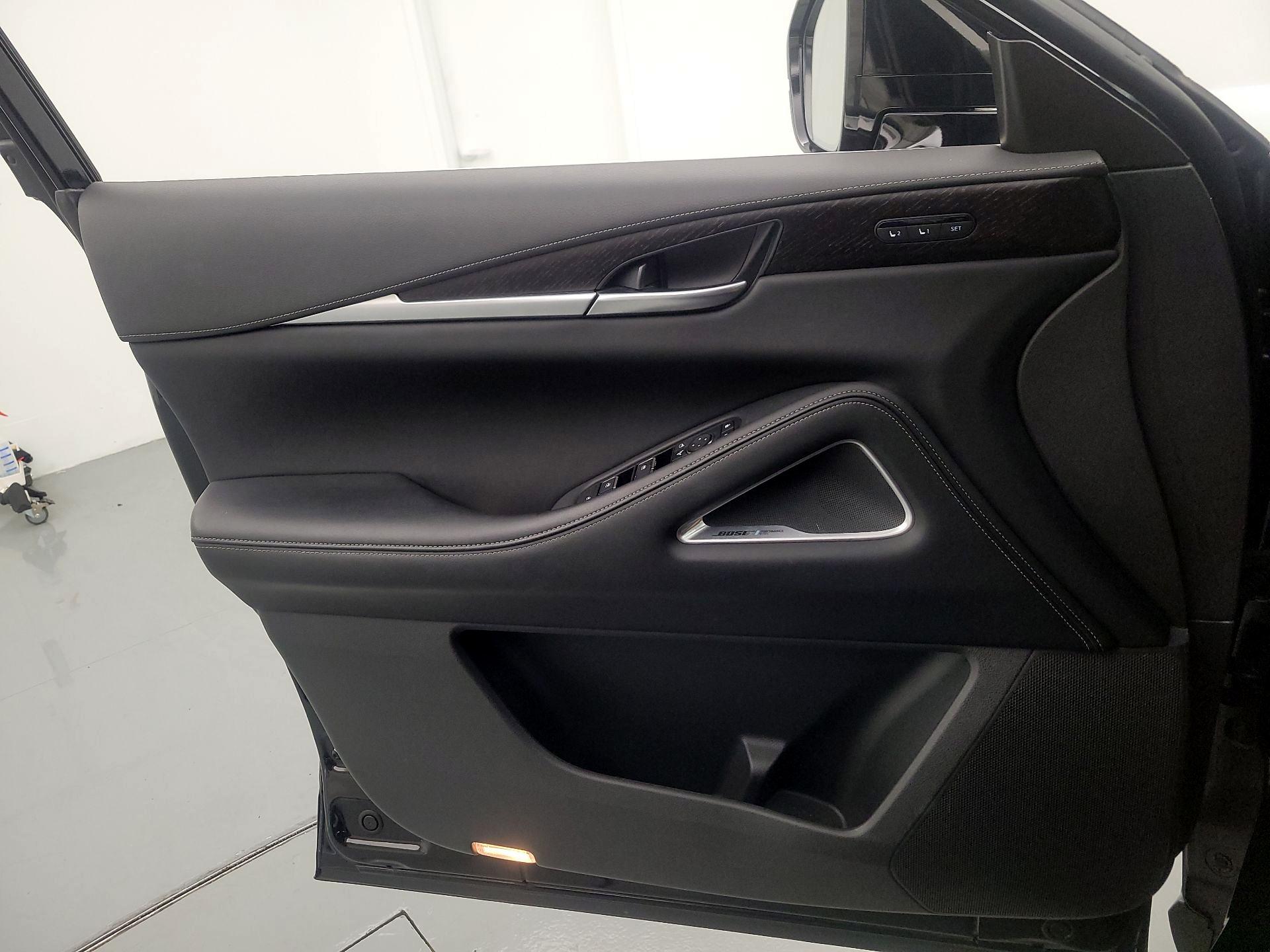 Thumbnail: 2024 INFINITI QX60 - 12