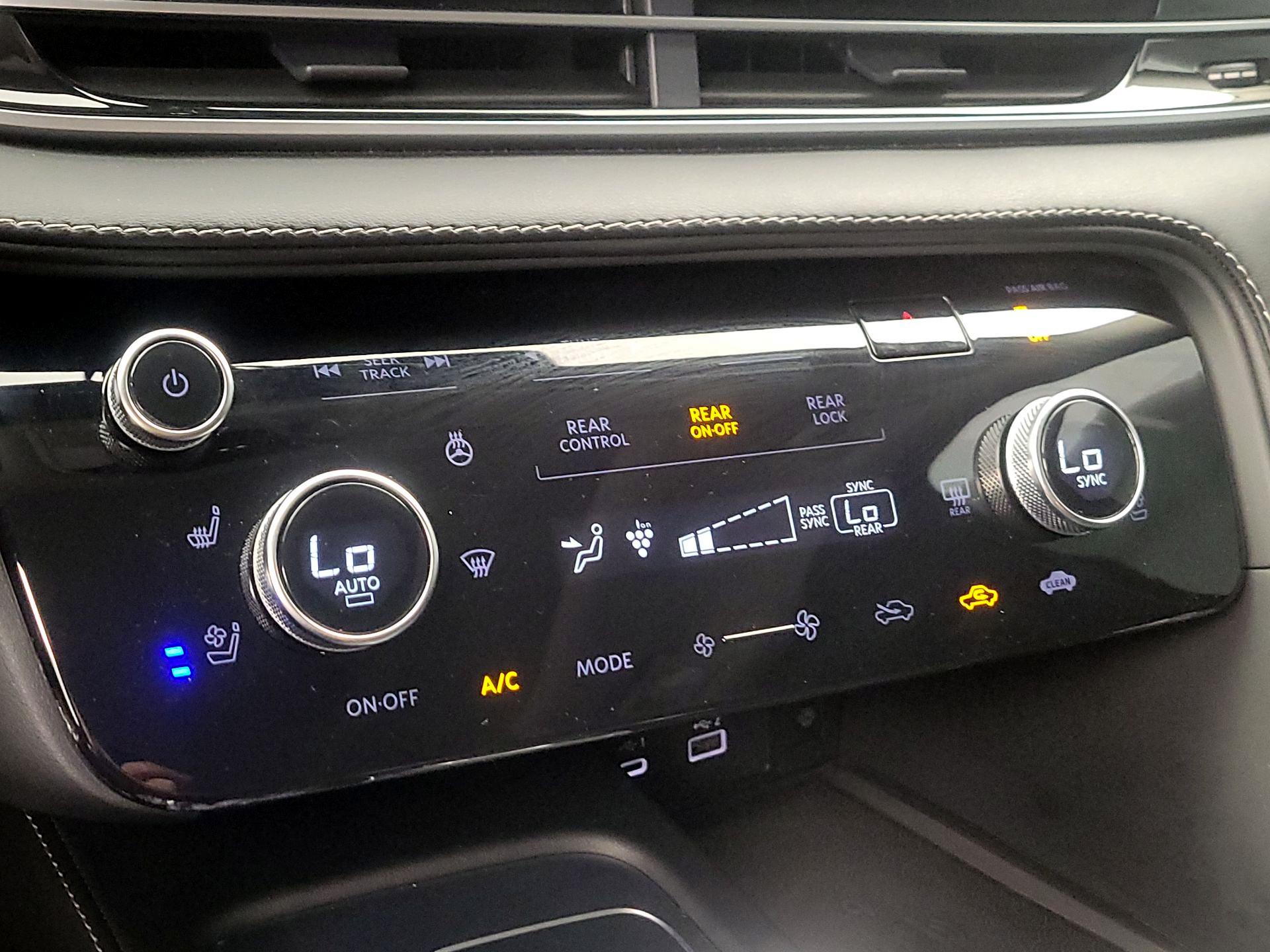 Thumbnail: 2024 INFINITI QX60 - 17