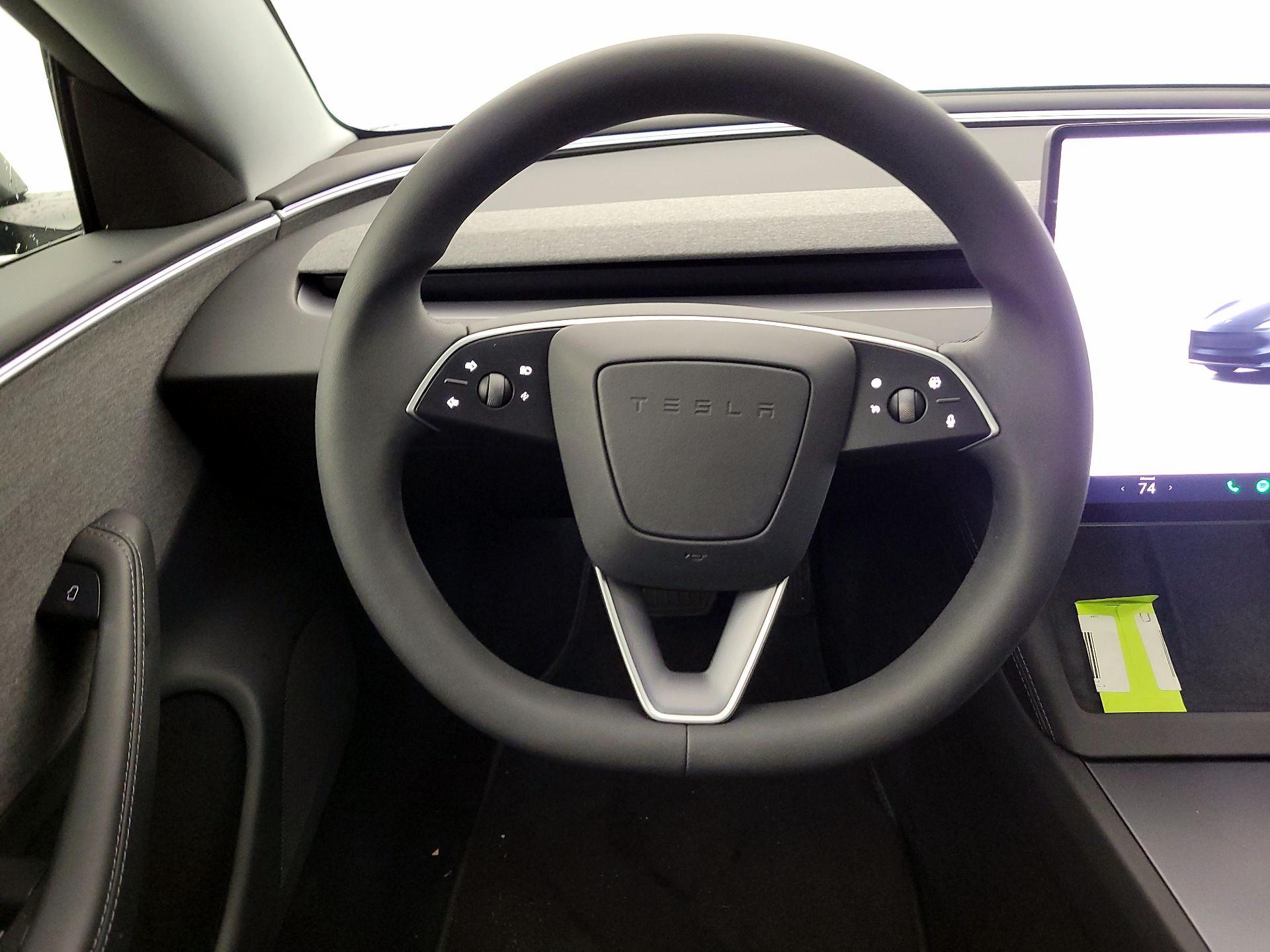 Thumbnail: 2025 Tesla Model 3 - 10