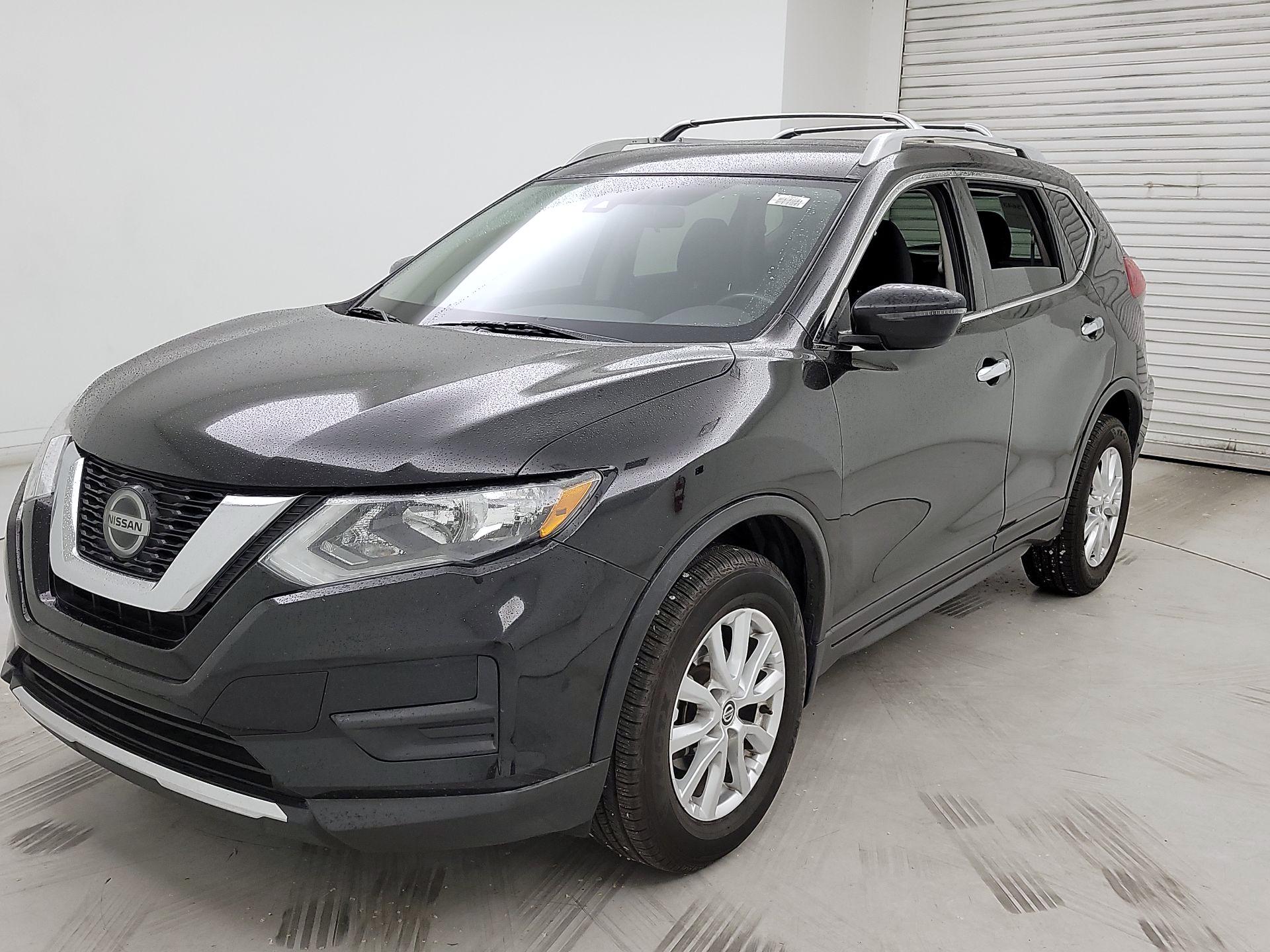 Thumbnail: 2019 Nissan Rogue - 3