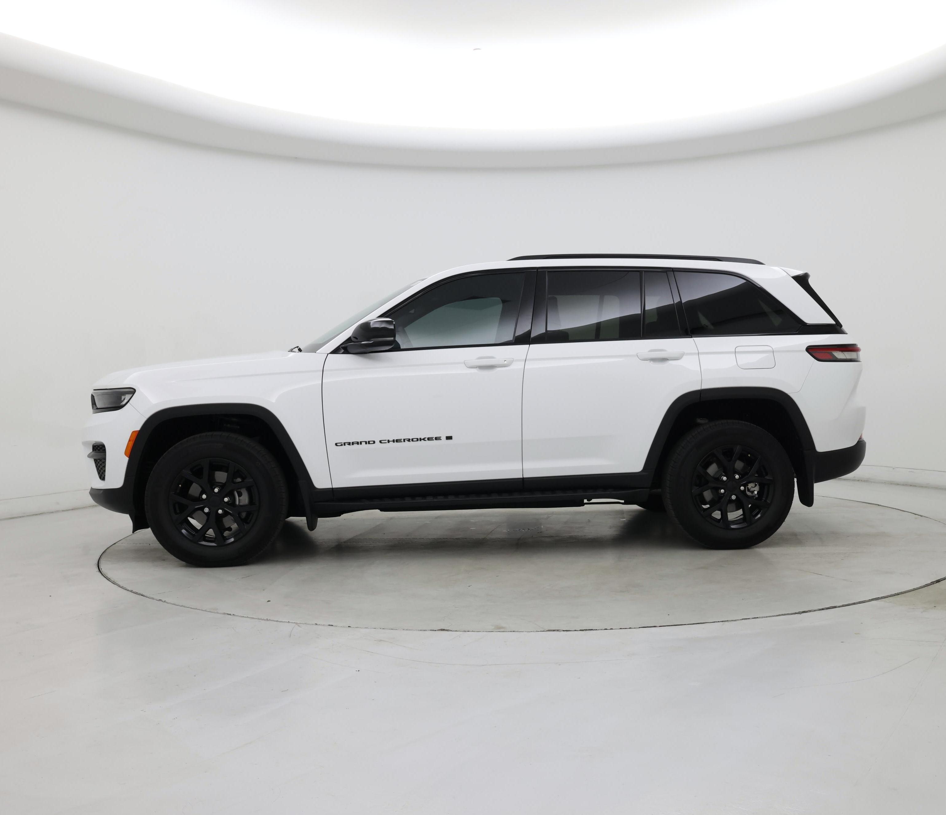 Thumbnail: 2024 Jeep Grand Cherokee - 3