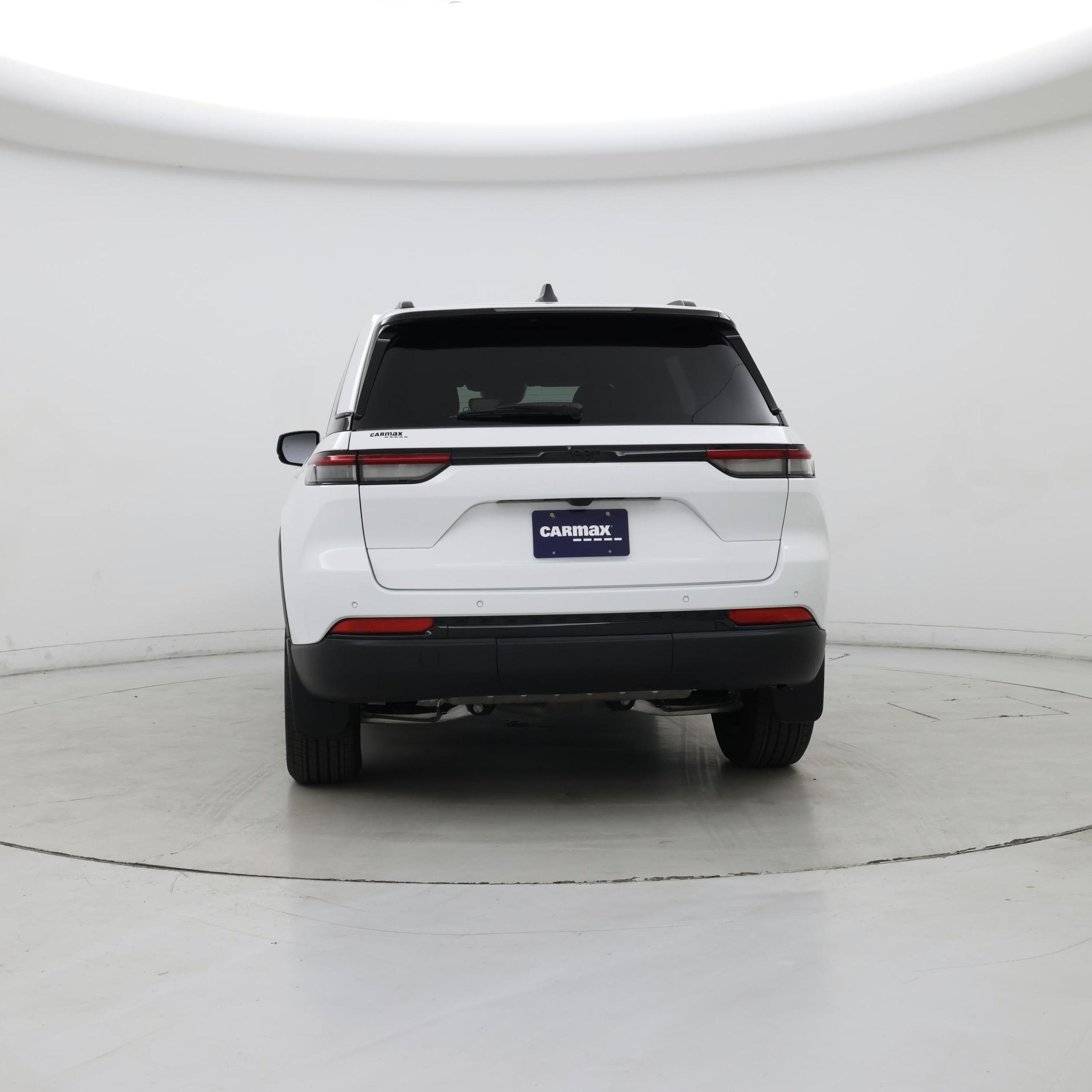 Thumbnail: 2024 Jeep Grand Cherokee - 6
