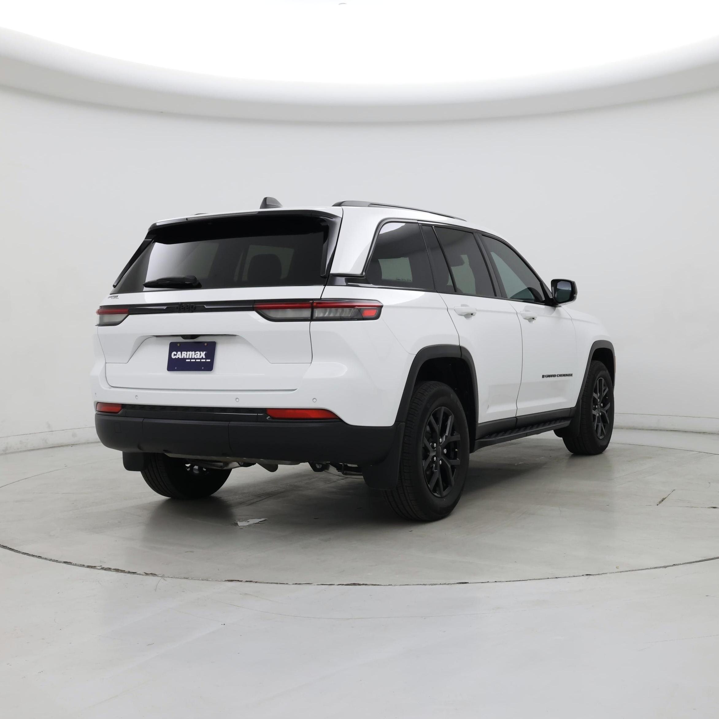 Thumbnail: 2024 Jeep Grand Cherokee - 8