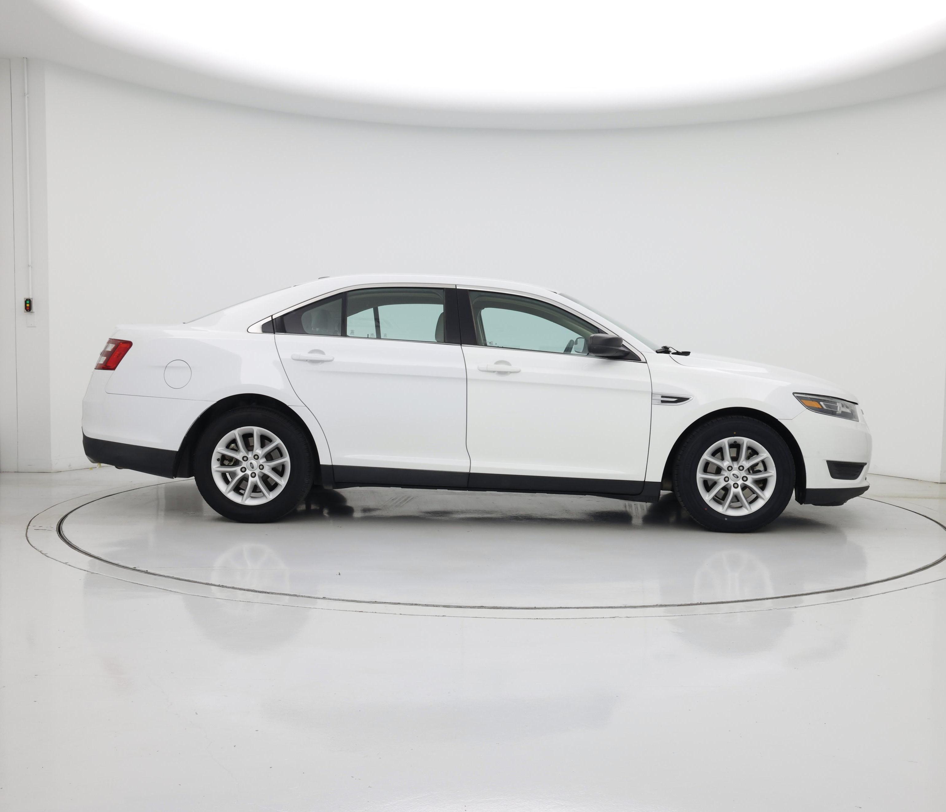 Thumbnail: 2015 Ford Taurus - 7