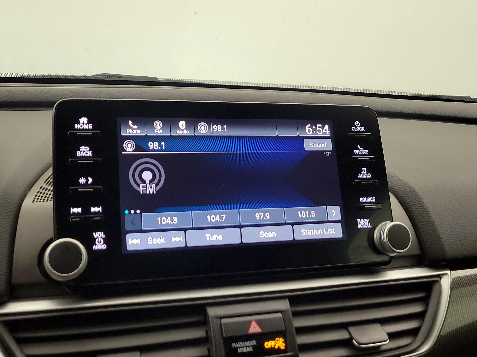 Thumbnail: 2019 Honda Accord - 15
