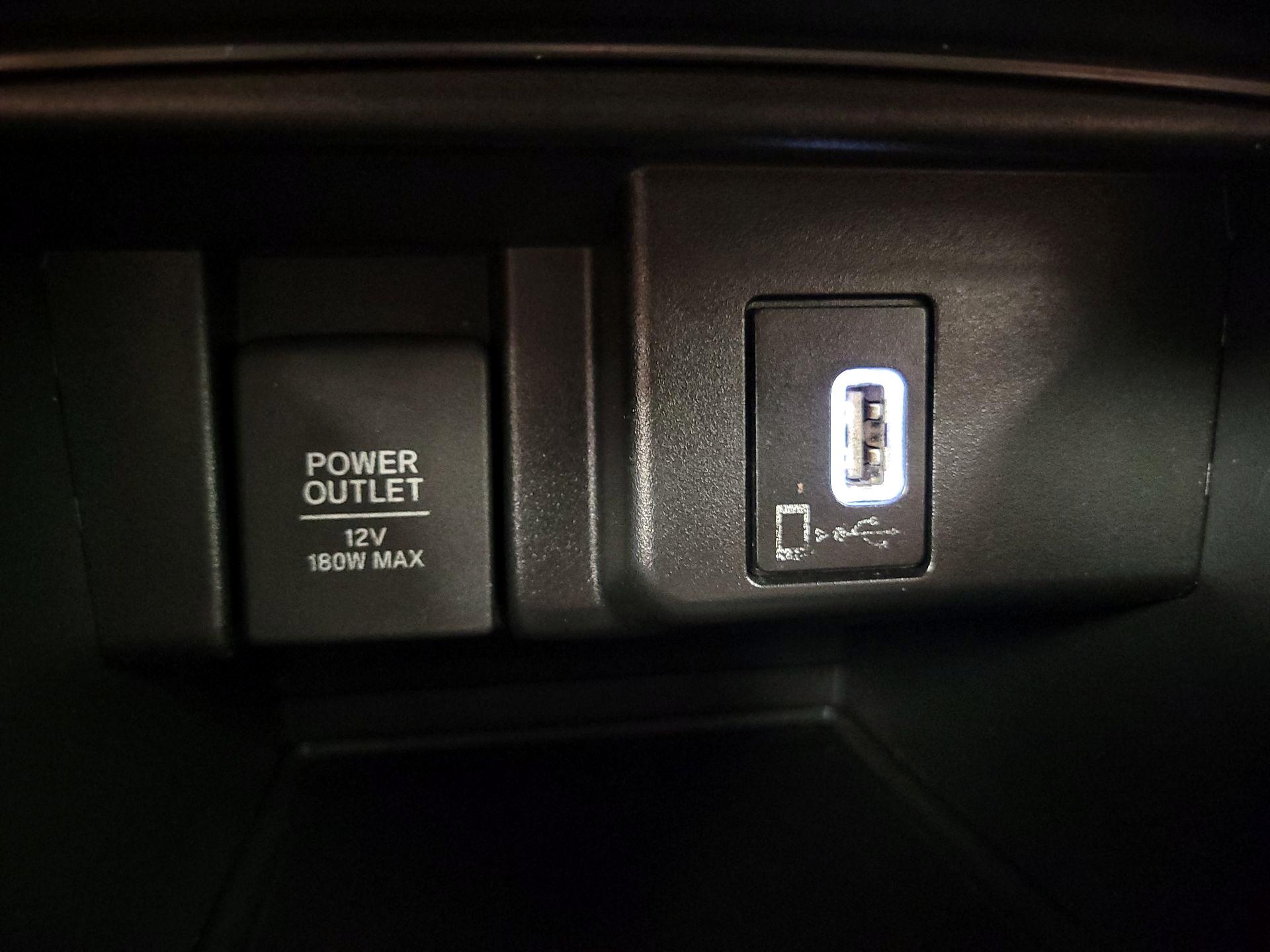Thumbnail: 2019 Honda Accord - 18