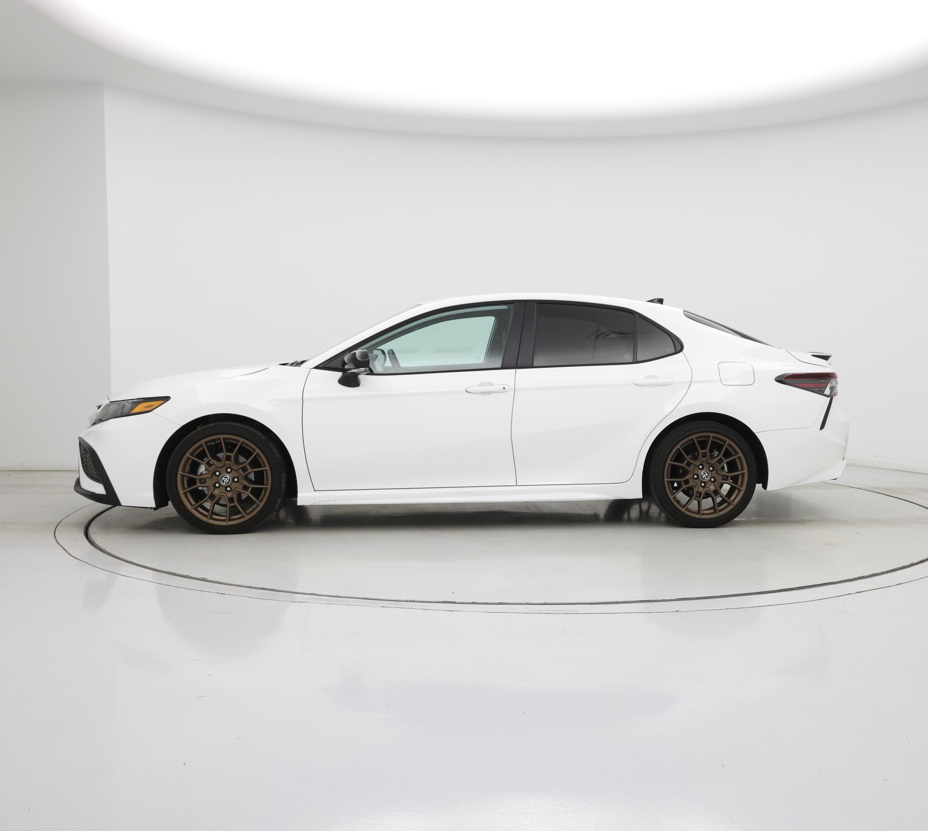 Thumbnail: 2023 Toyota Camry - 3