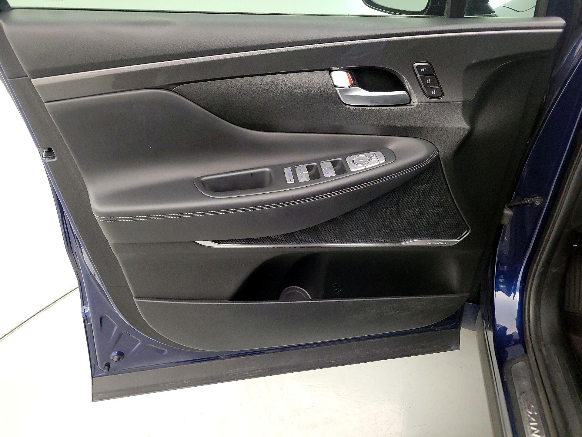 Thumbnail: 2022 Hyundai Santa Fe - 12