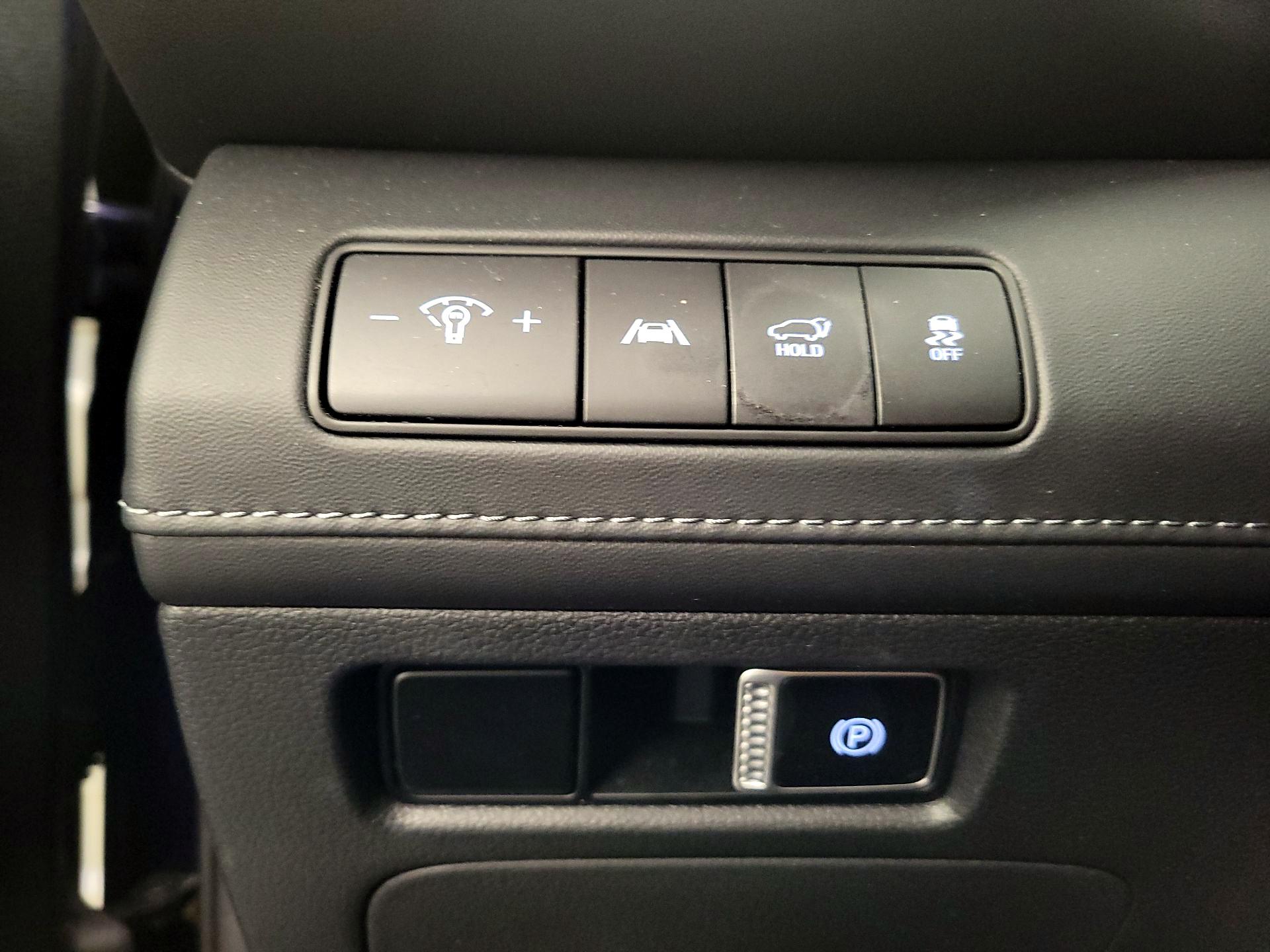 Thumbnail: 2022 Hyundai Santa Fe - 13