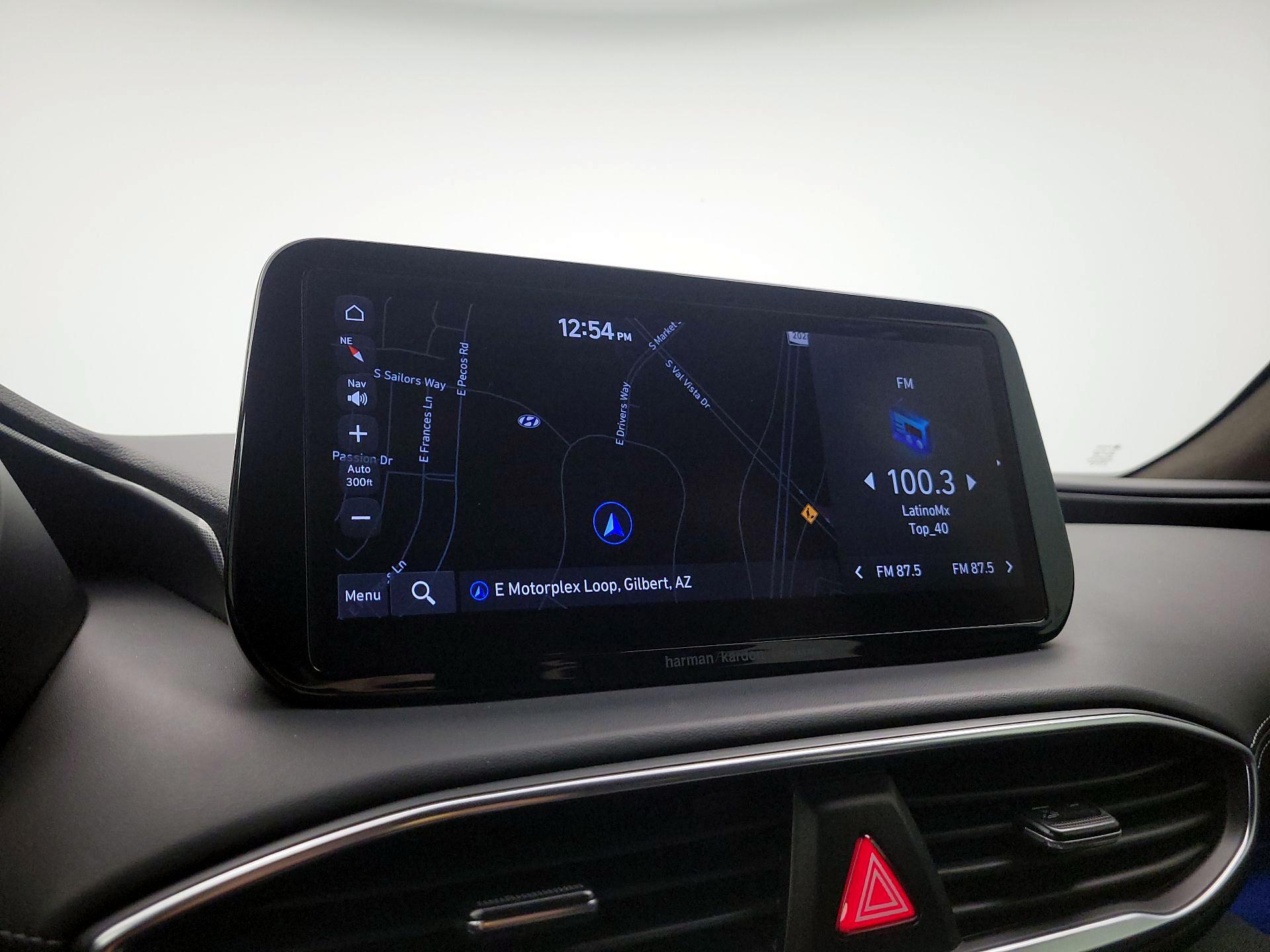 Thumbnail: 2022 Hyundai Santa Fe - 14