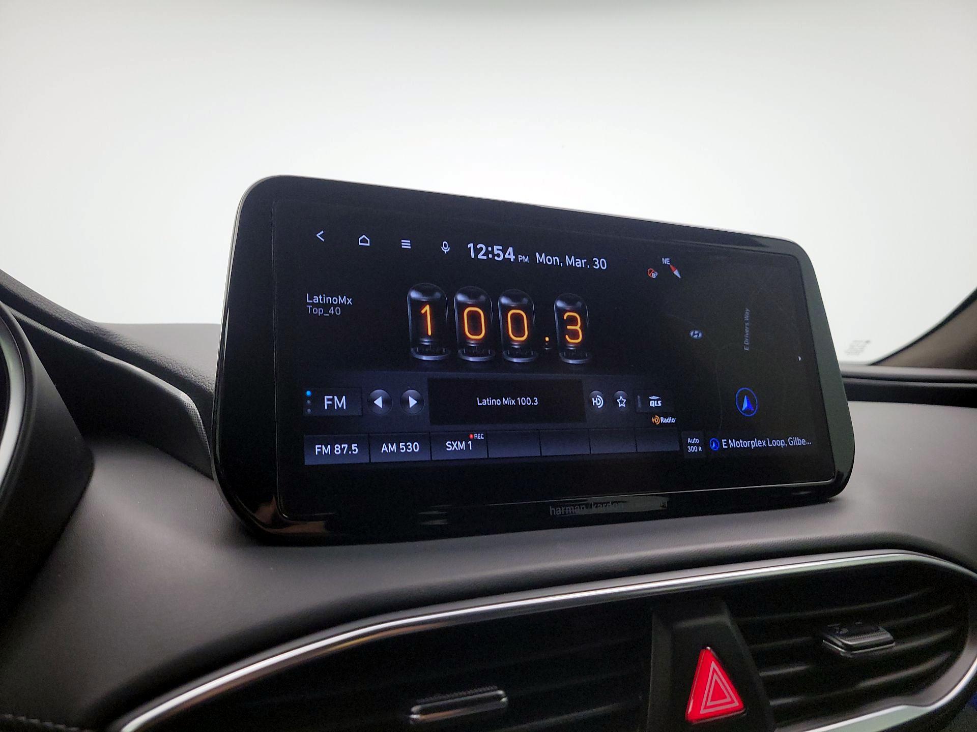 Thumbnail: 2022 Hyundai Santa Fe - 16