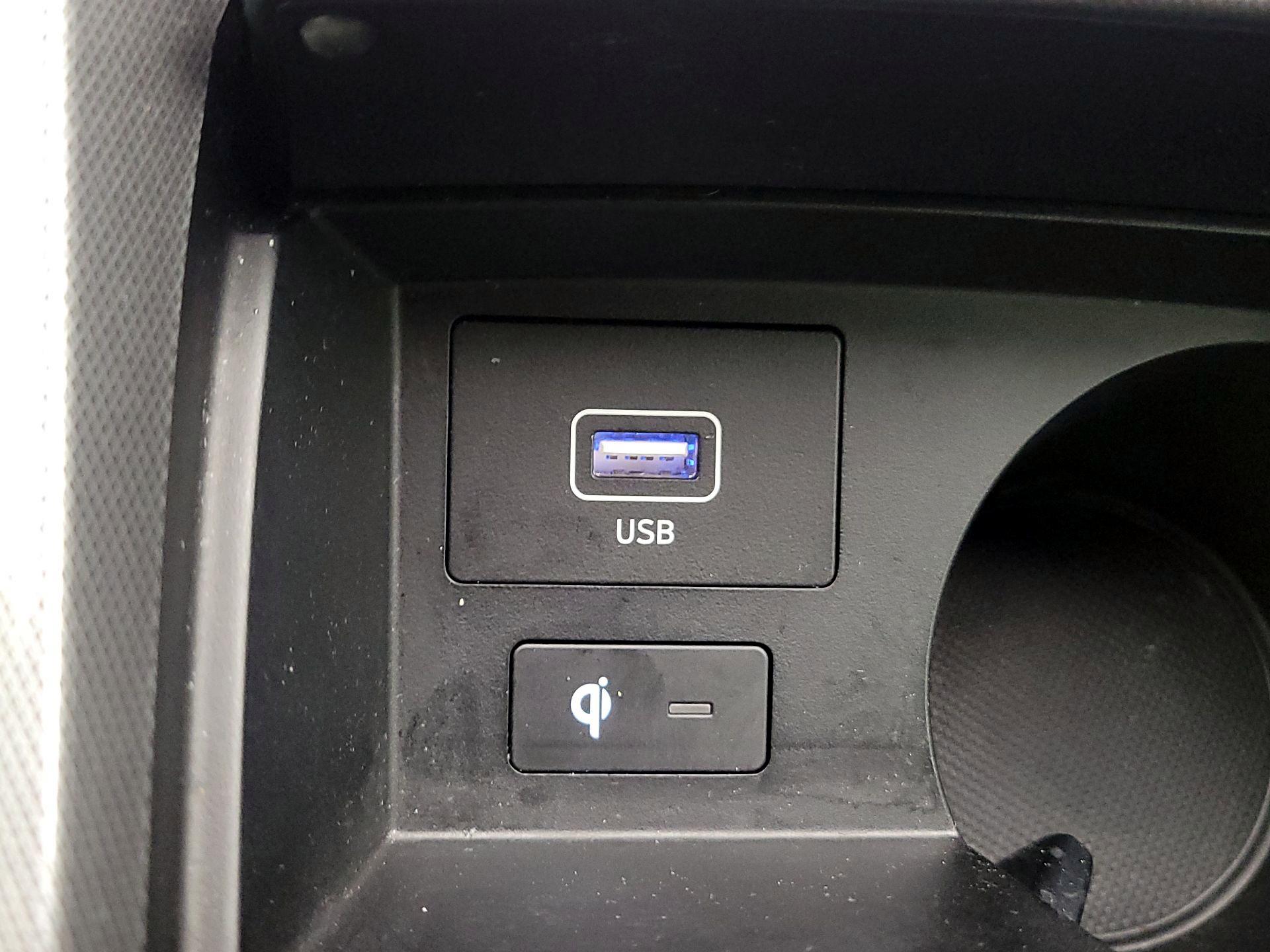 Thumbnail: 2022 Hyundai Santa Fe - 19