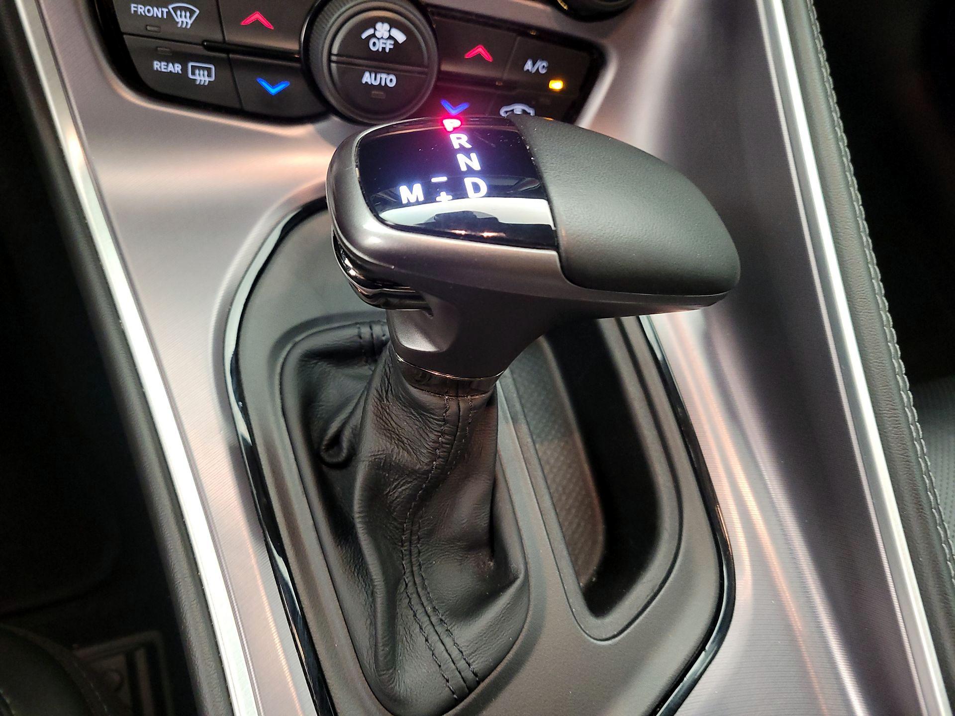 Thumbnail: 2019 Dodge Challenger - 18