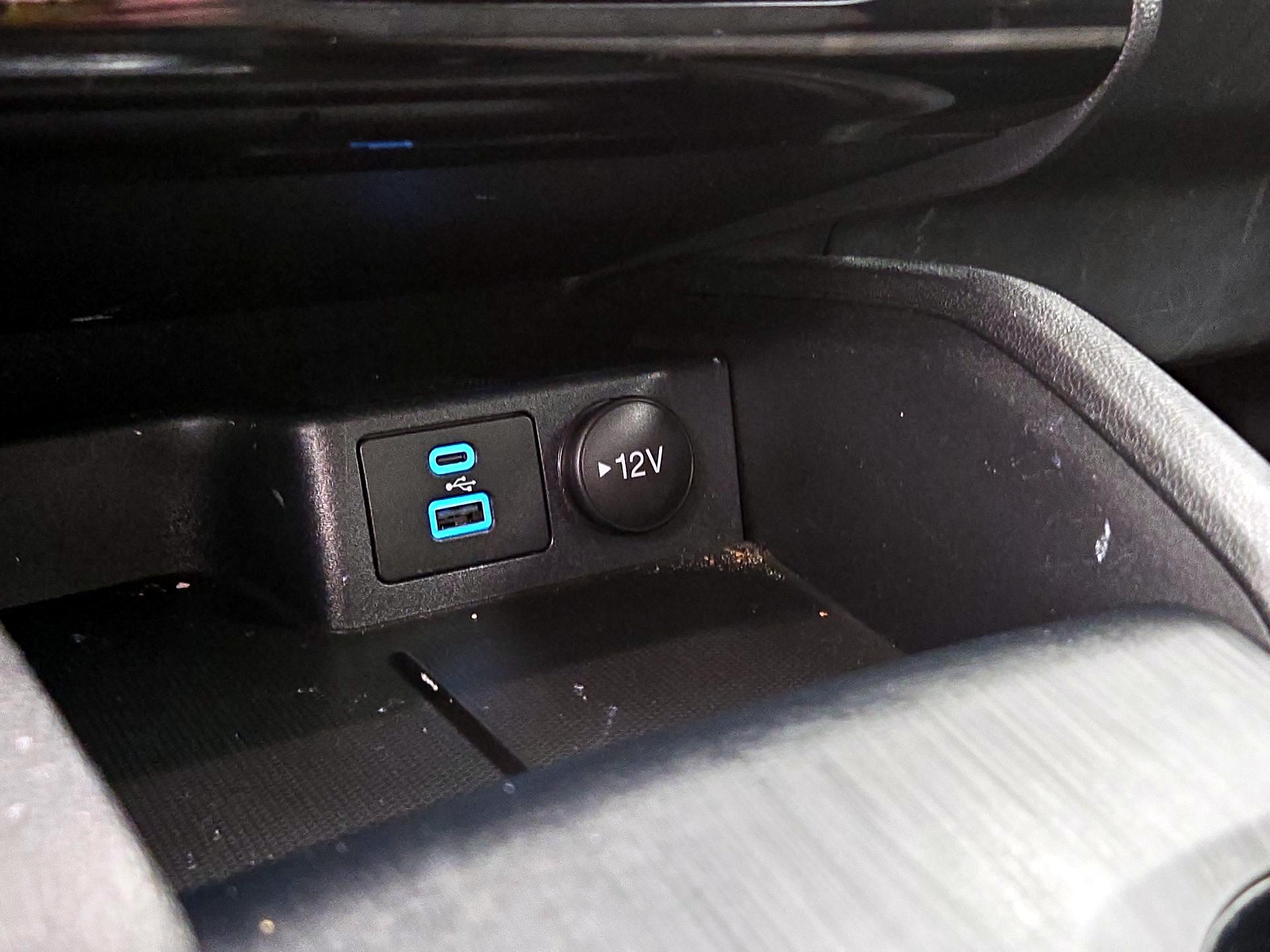 Thumbnail: 2022 Ford Escape - 18