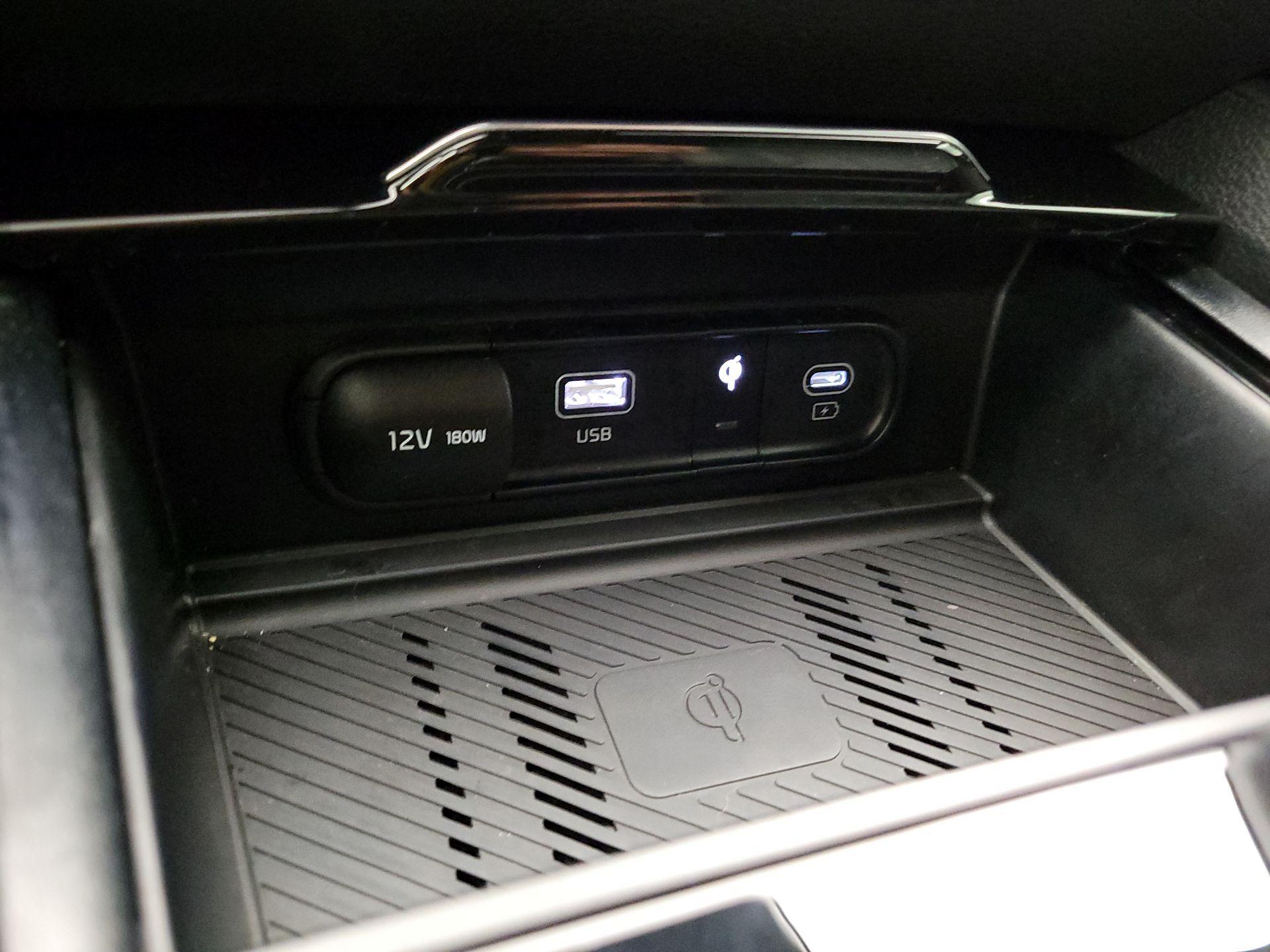 Thumbnail: 2023 Kia Sportage - 19