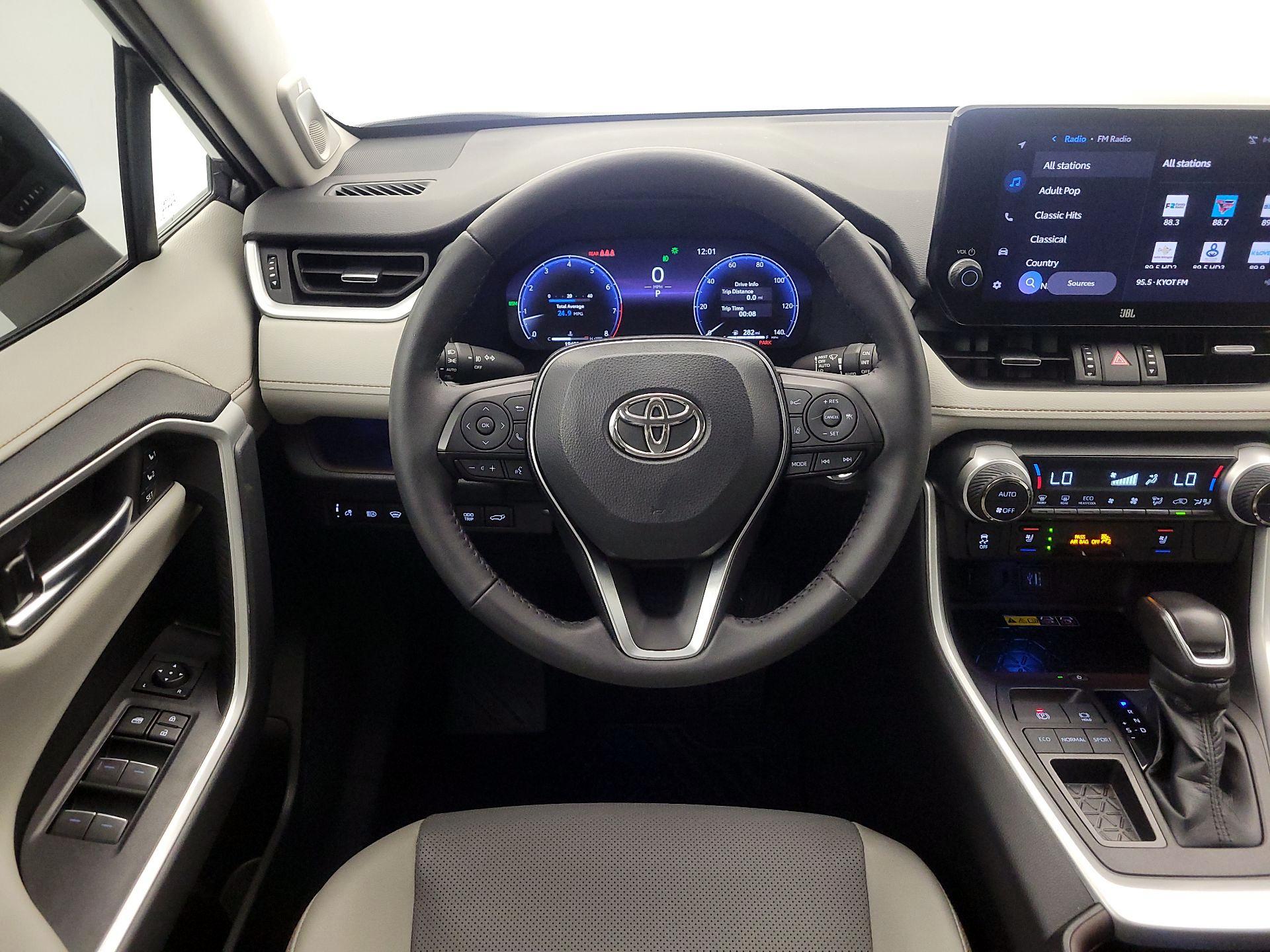 Thumbnail: 2023 Toyota RAV4 - 10