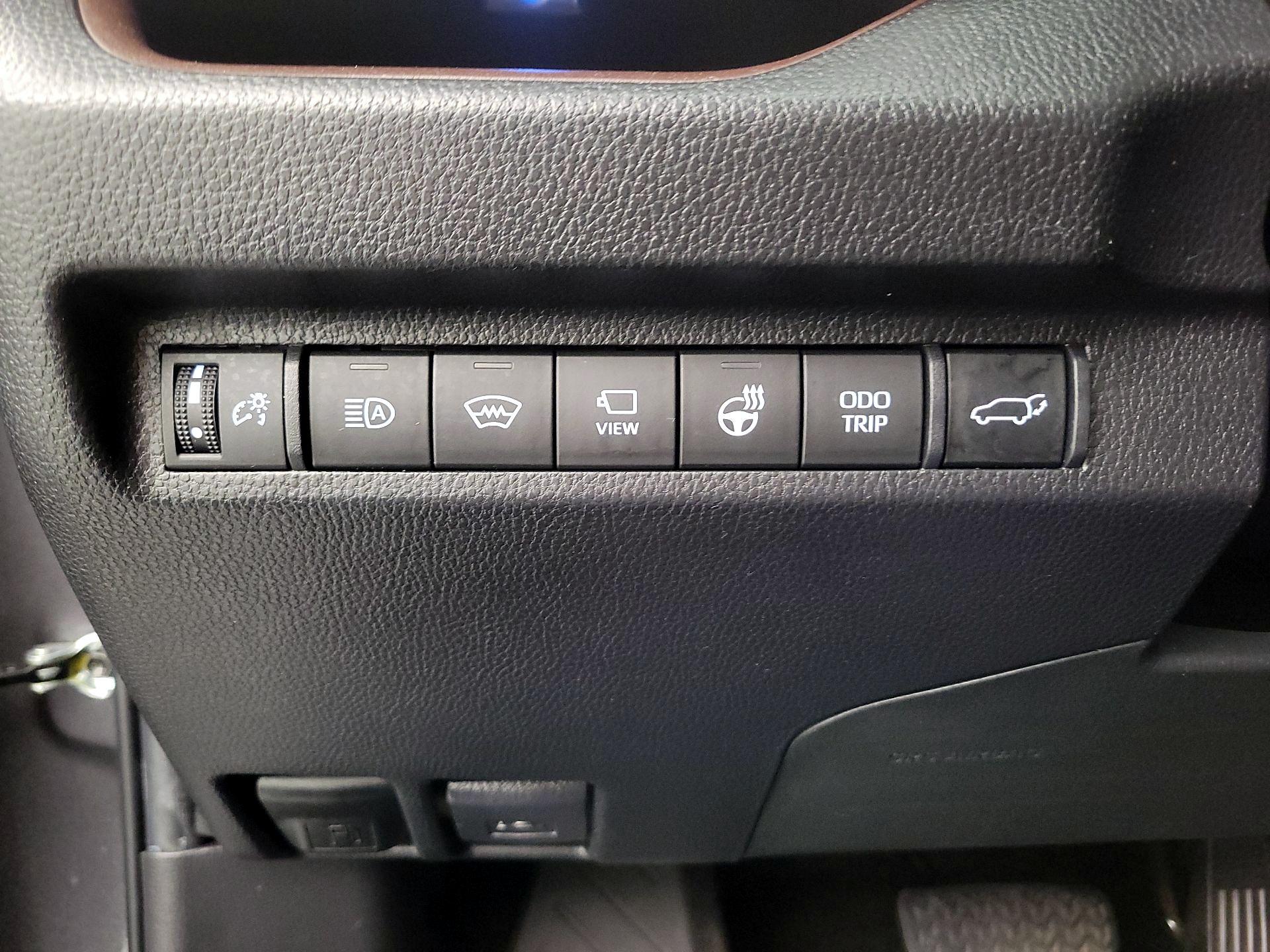 Thumbnail: 2023 Toyota RAV4 - 13