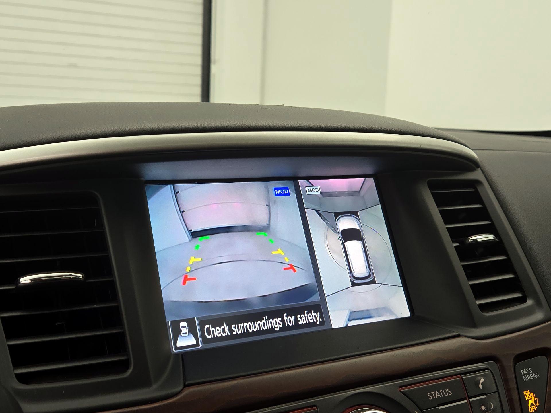 Thumbnail: 2019 Nissan Pathfinder - 15