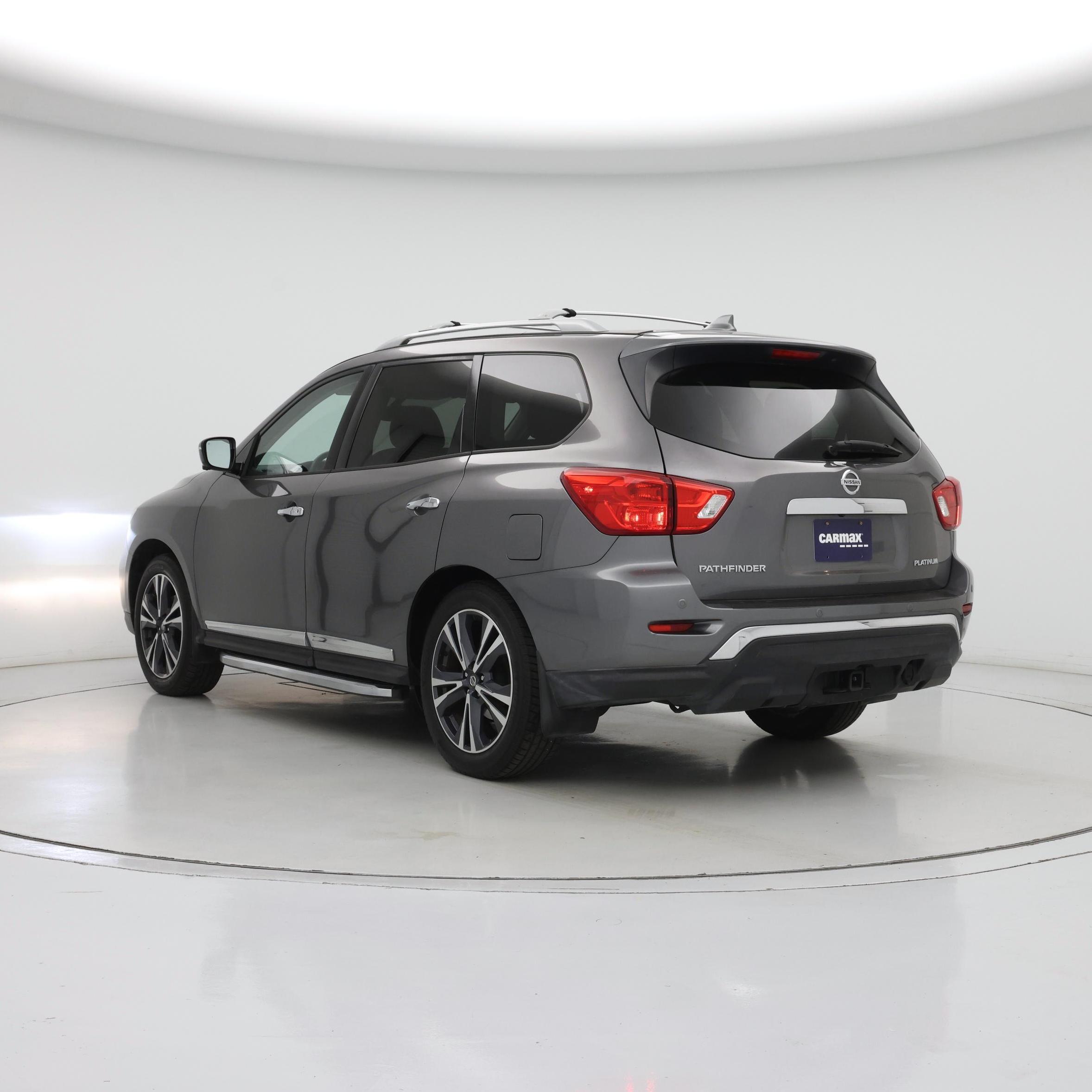 Thumbnail: 2019 Nissan Pathfinder - 2