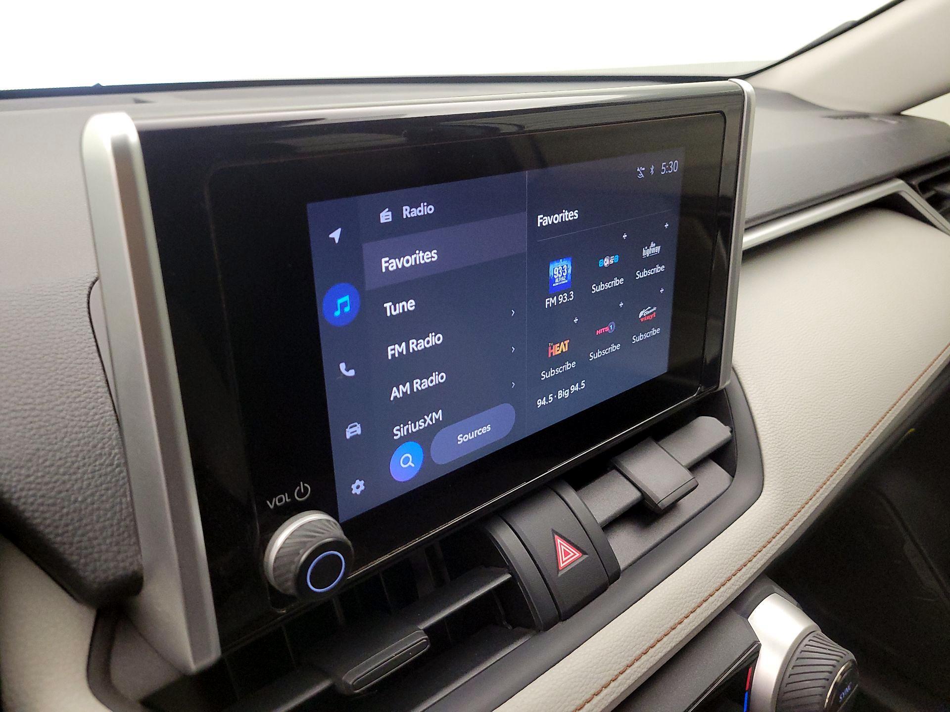 Thumbnail: 2025 Toyota RAV4 - 15