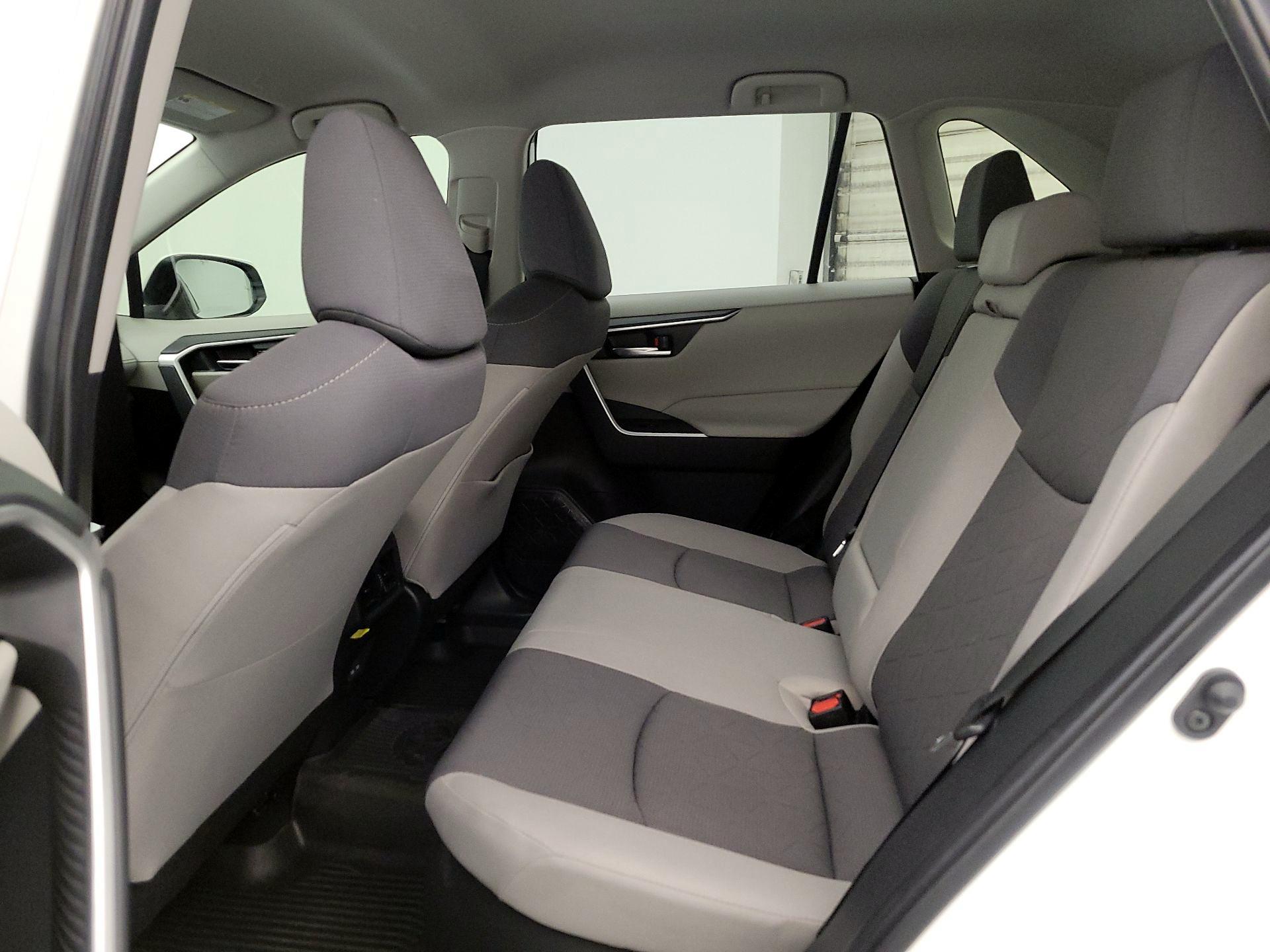 Thumbnail: 2025 Toyota RAV4 - 19