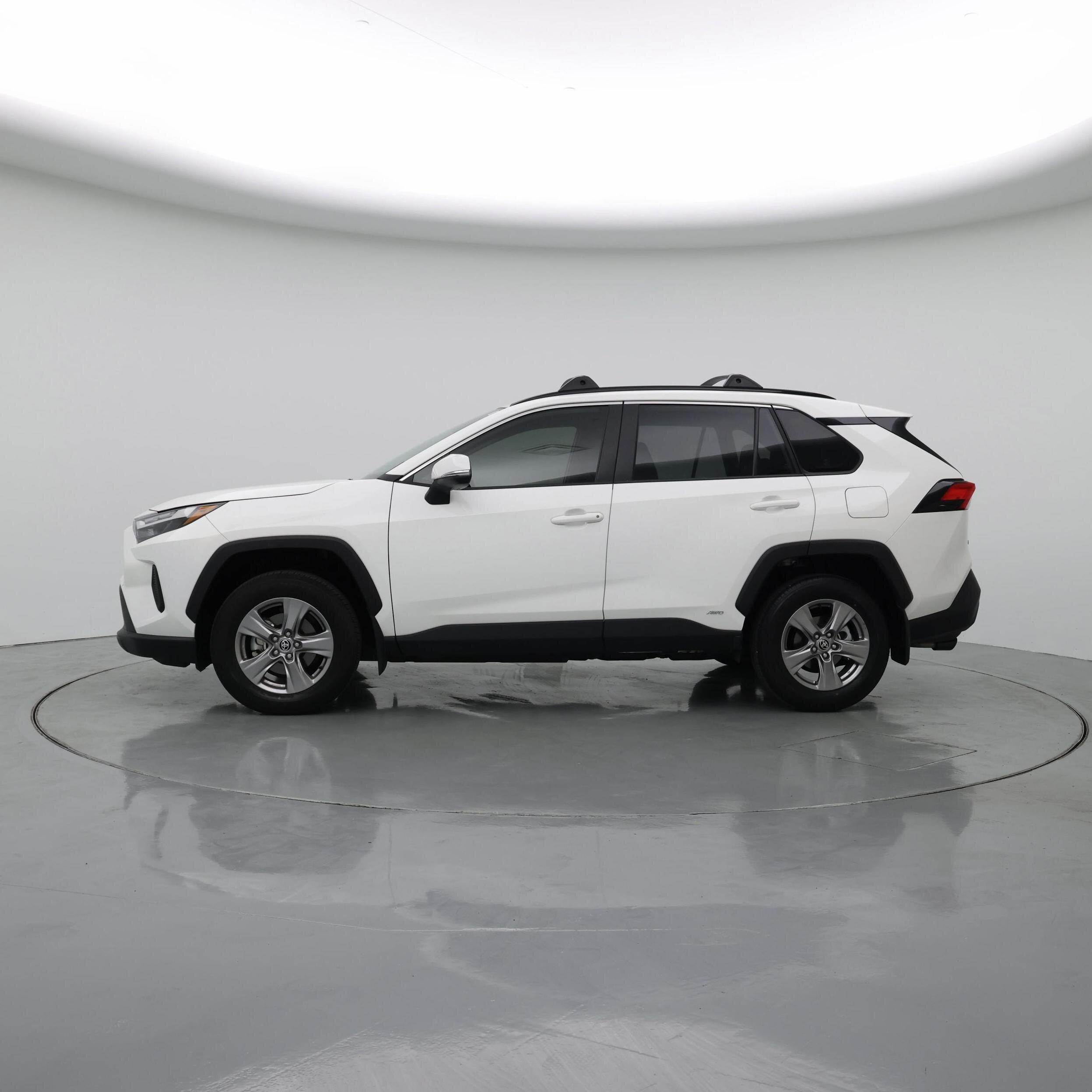 Thumbnail: 2025 Toyota RAV4 - 3