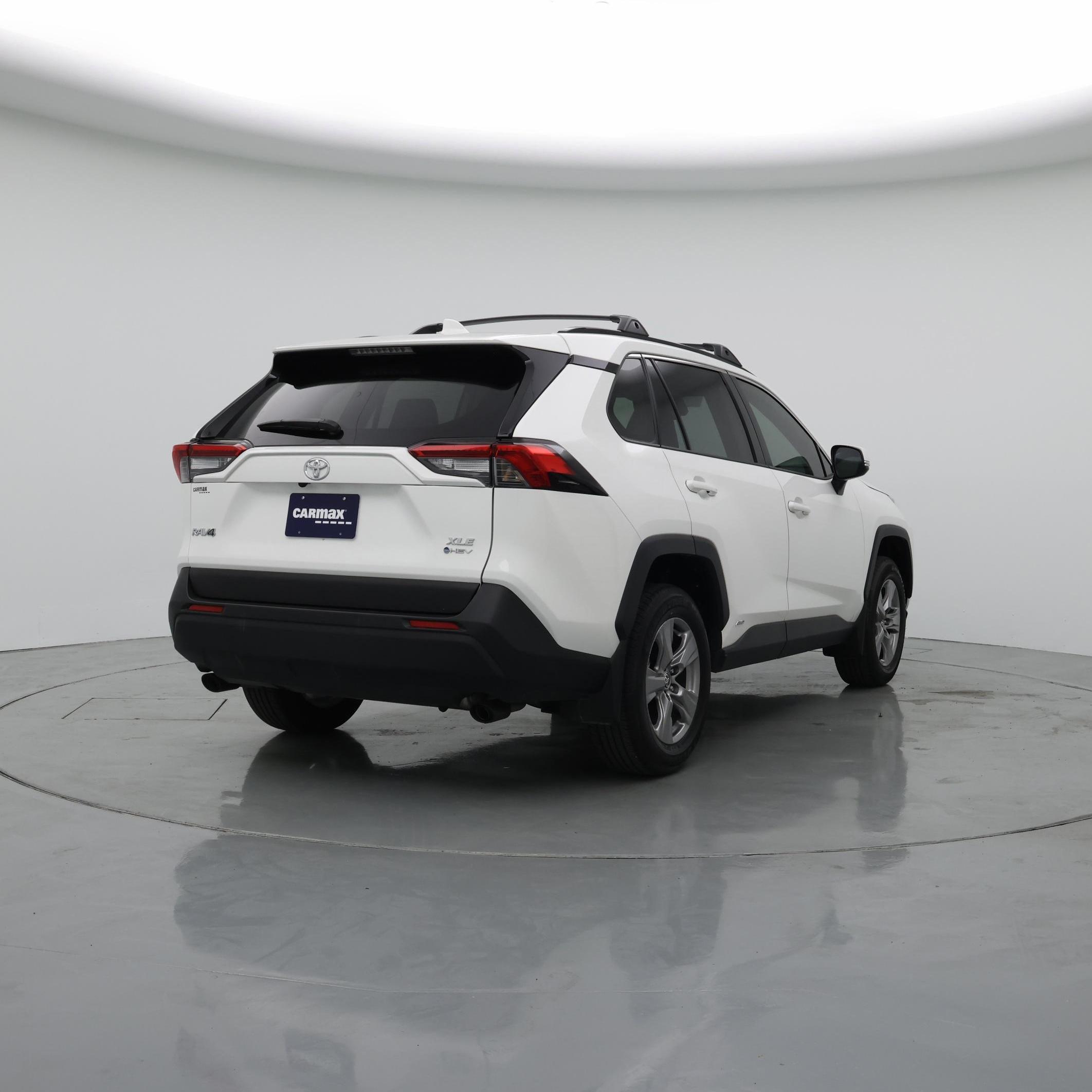 Thumbnail: 2025 Toyota RAV4 - 8