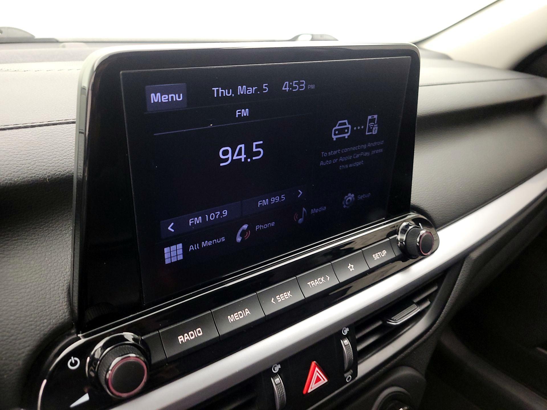 Thumbnail: 2023 Kia Forte - 15