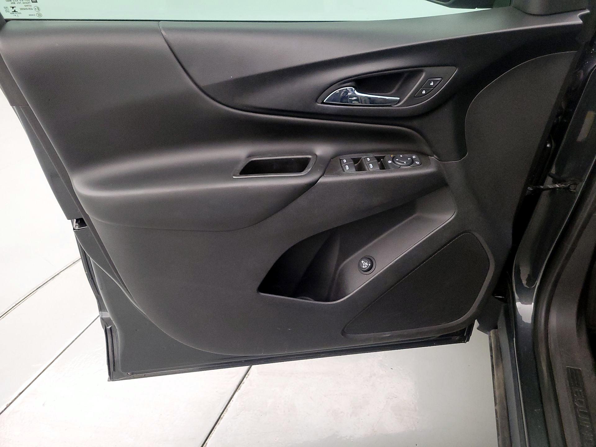 Thumbnail: 2020 Chevrolet Equinox - 12