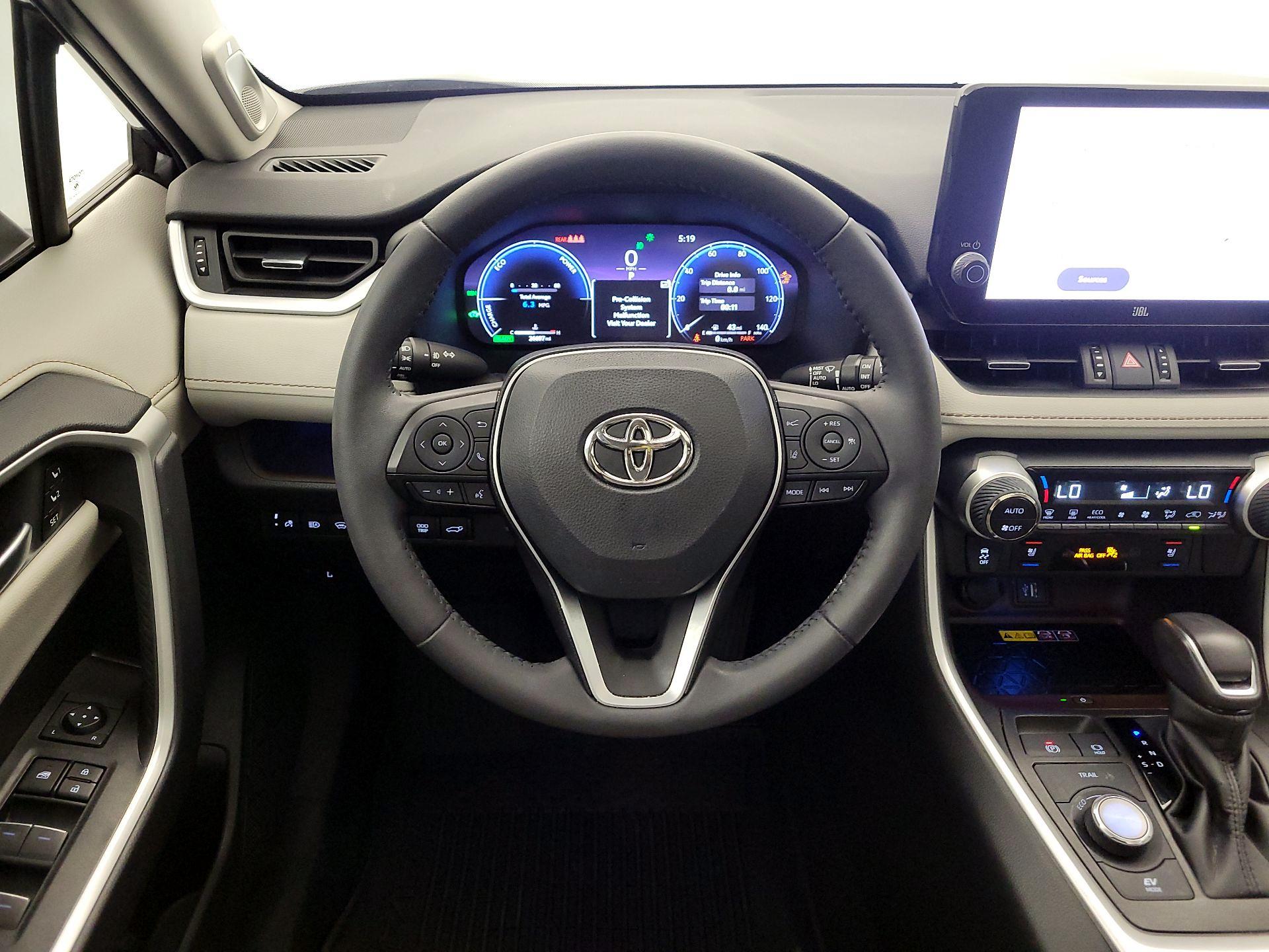 Thumbnail: 2023 Toyota RAV4 - 10