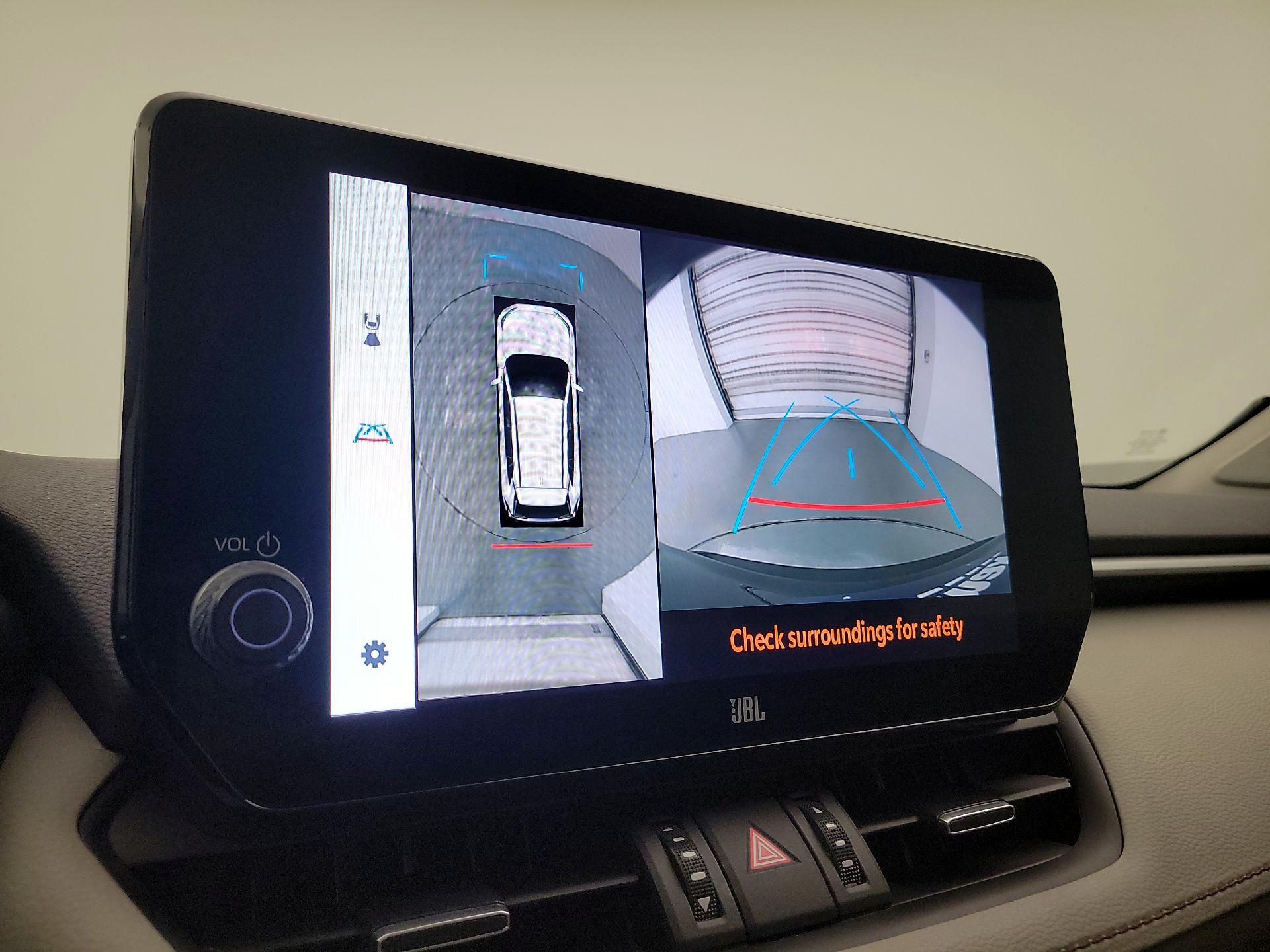 Thumbnail: 2023 Toyota RAV4 - 14