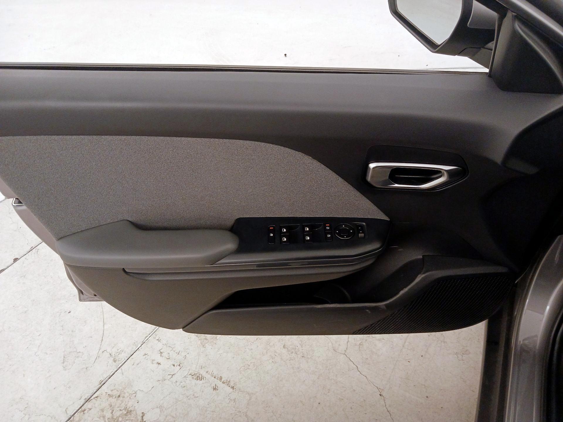 Thumbnail: 2025 Kia K4 - 12