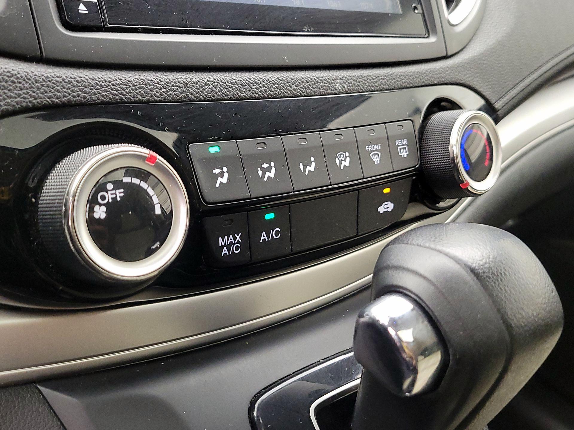 Thumbnail: 2016 Honda CR-V - 16