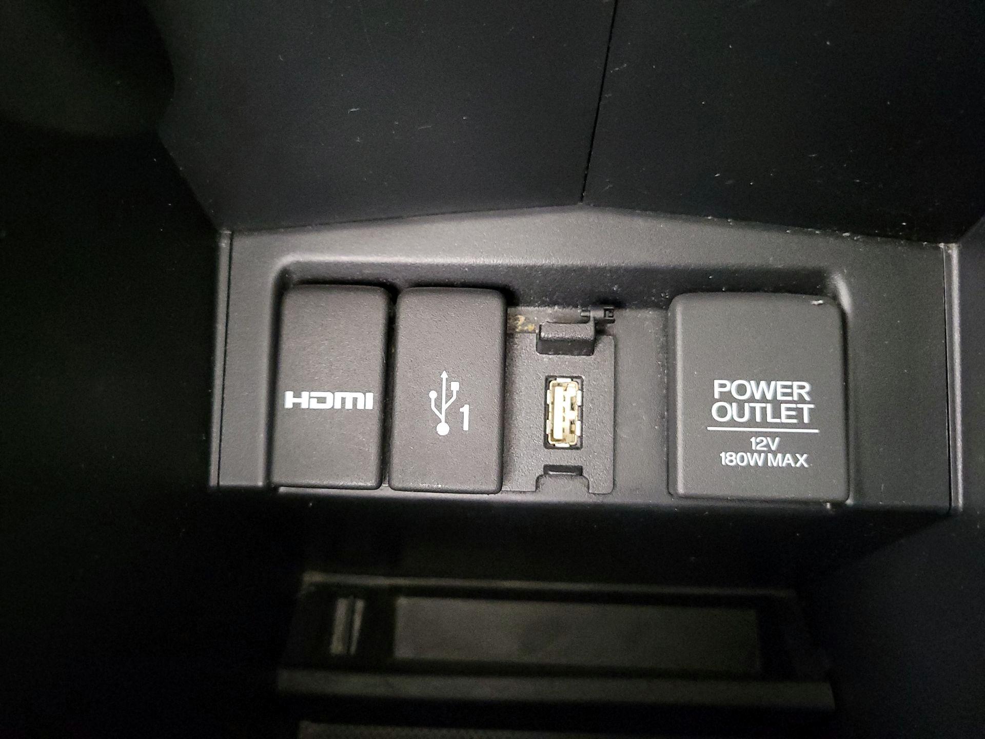 Thumbnail: 2016 Honda CR-V - 18