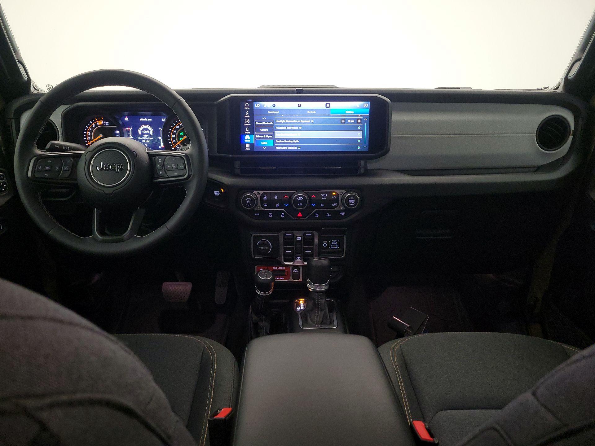 Thumbnail: 2025 Jeep Wrangler - 9