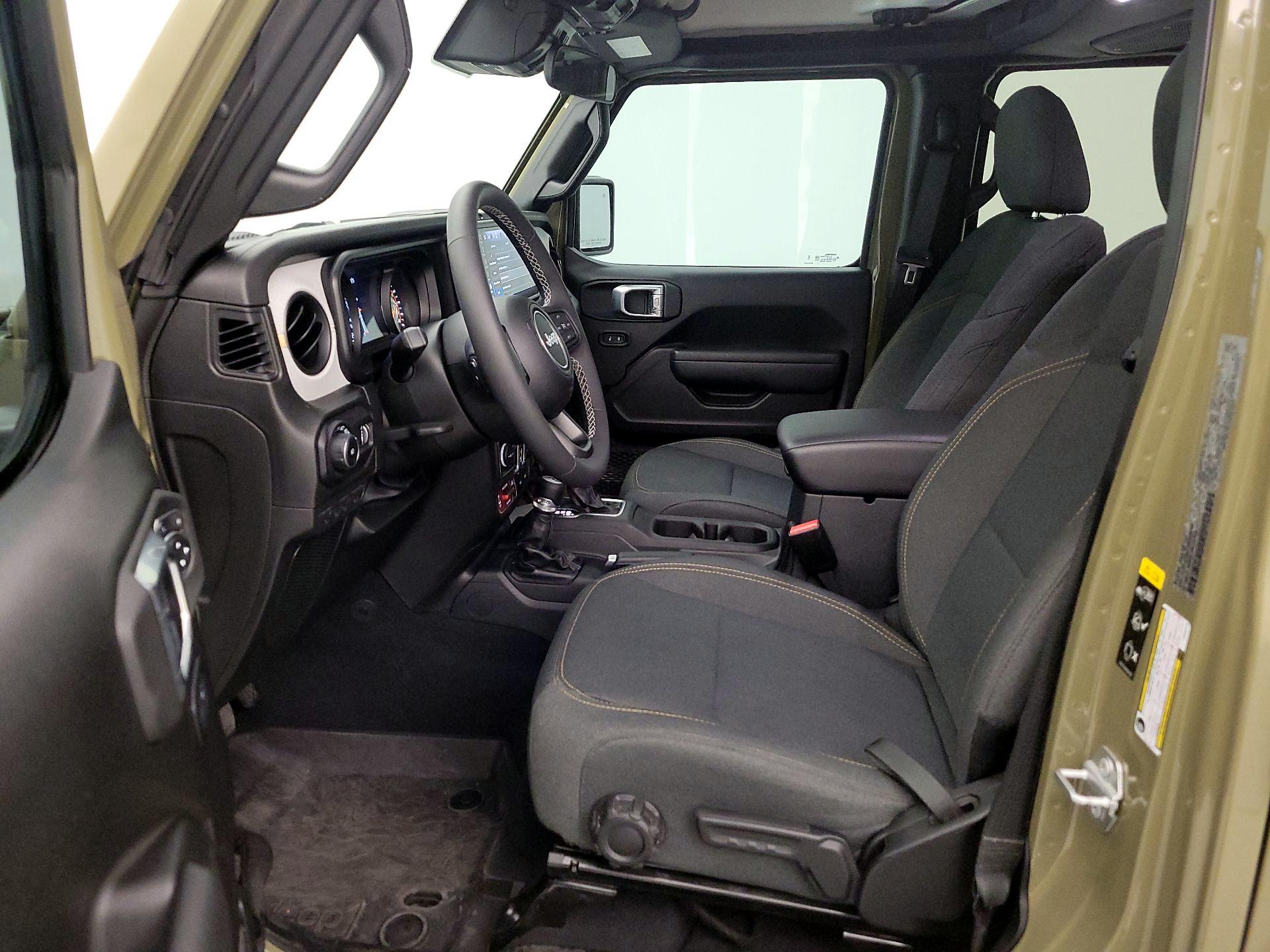 Thumbnail: 2025 Jeep Wrangler - 11