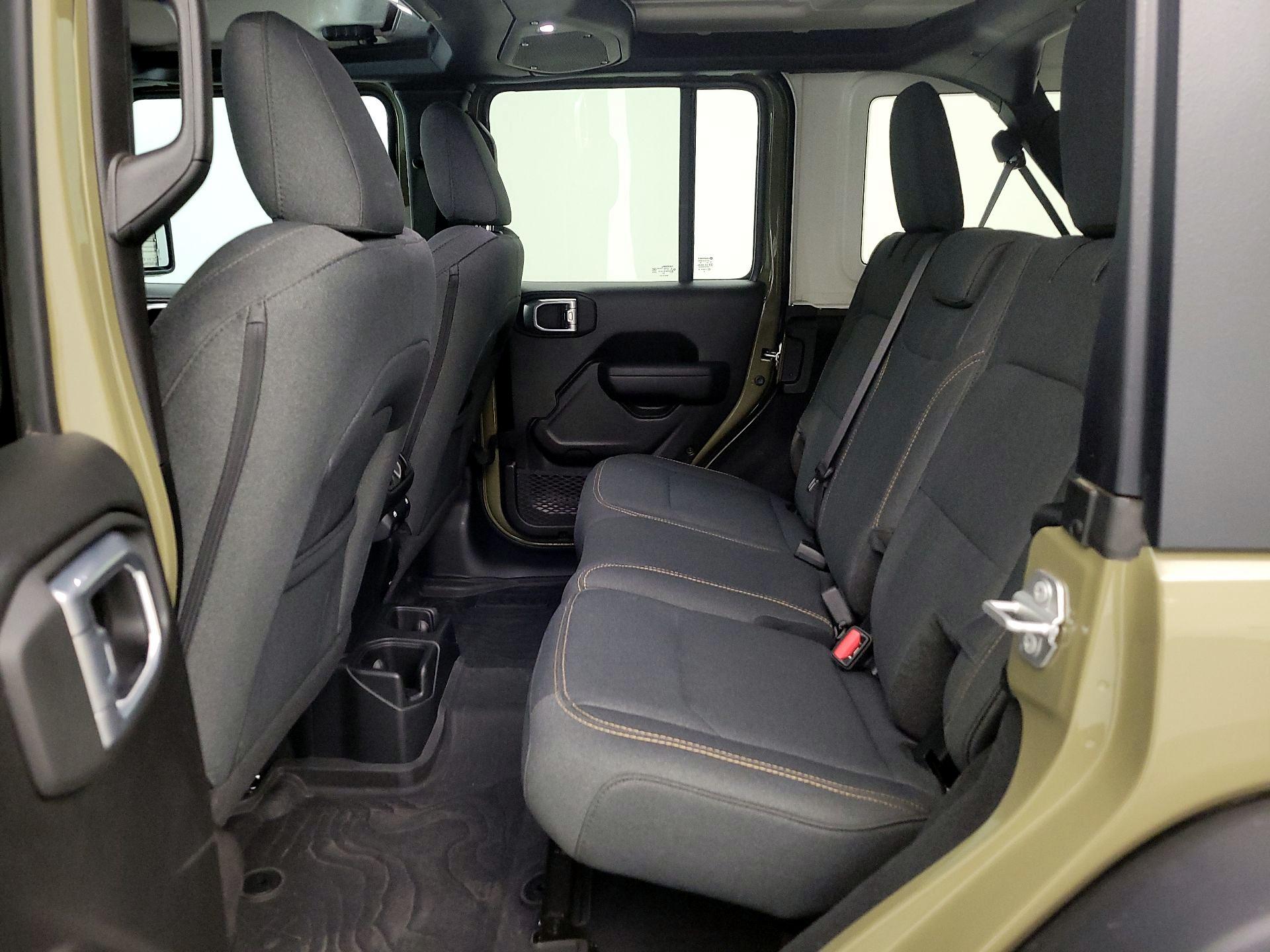 Thumbnail: 2025 Jeep Wrangler - 19