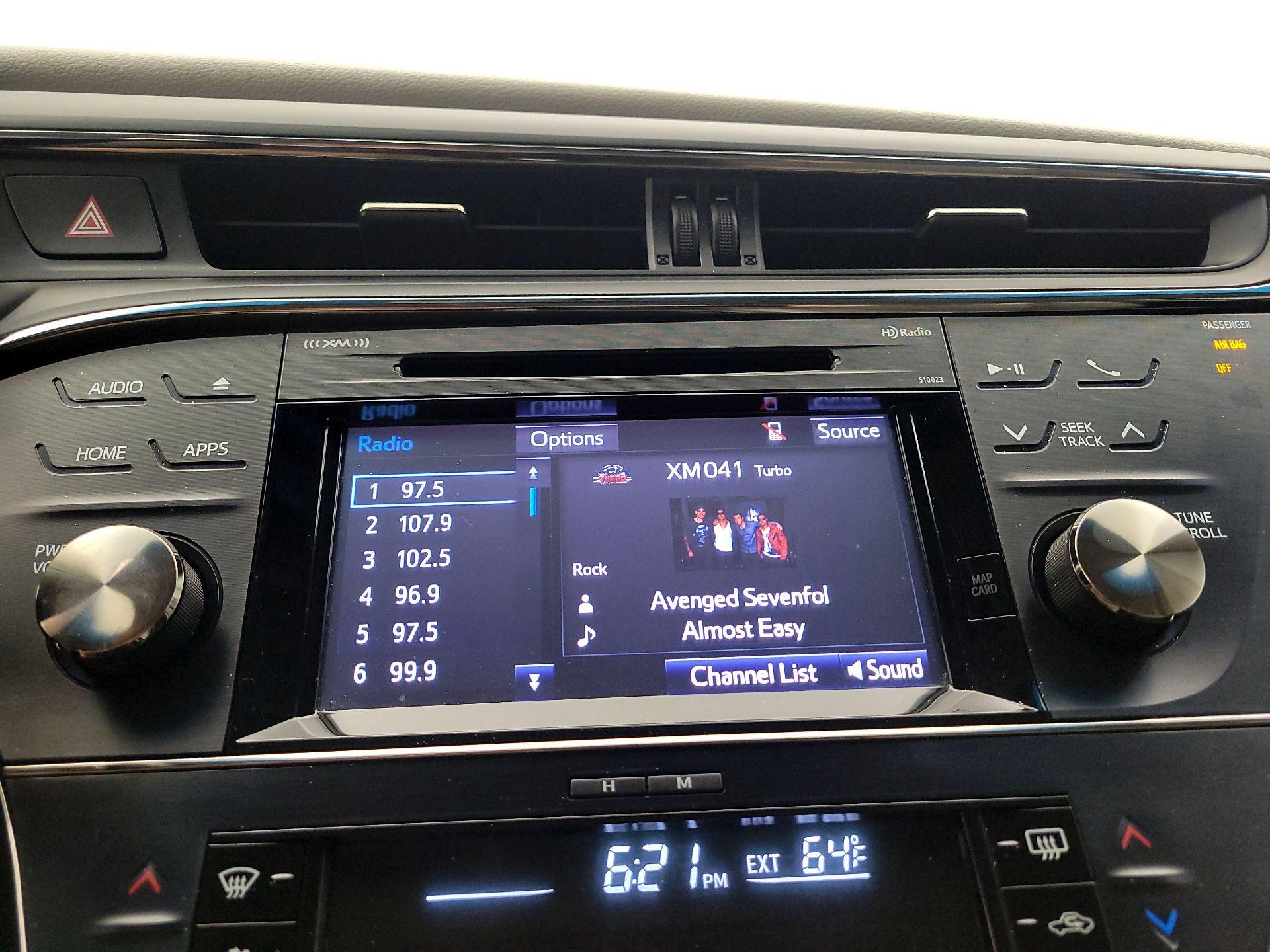 Thumbnail: 2015 Toyota Avalon - 15