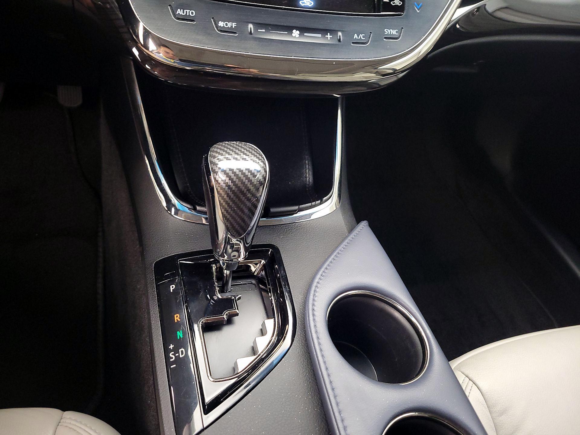 Thumbnail: 2015 Toyota Avalon - 17