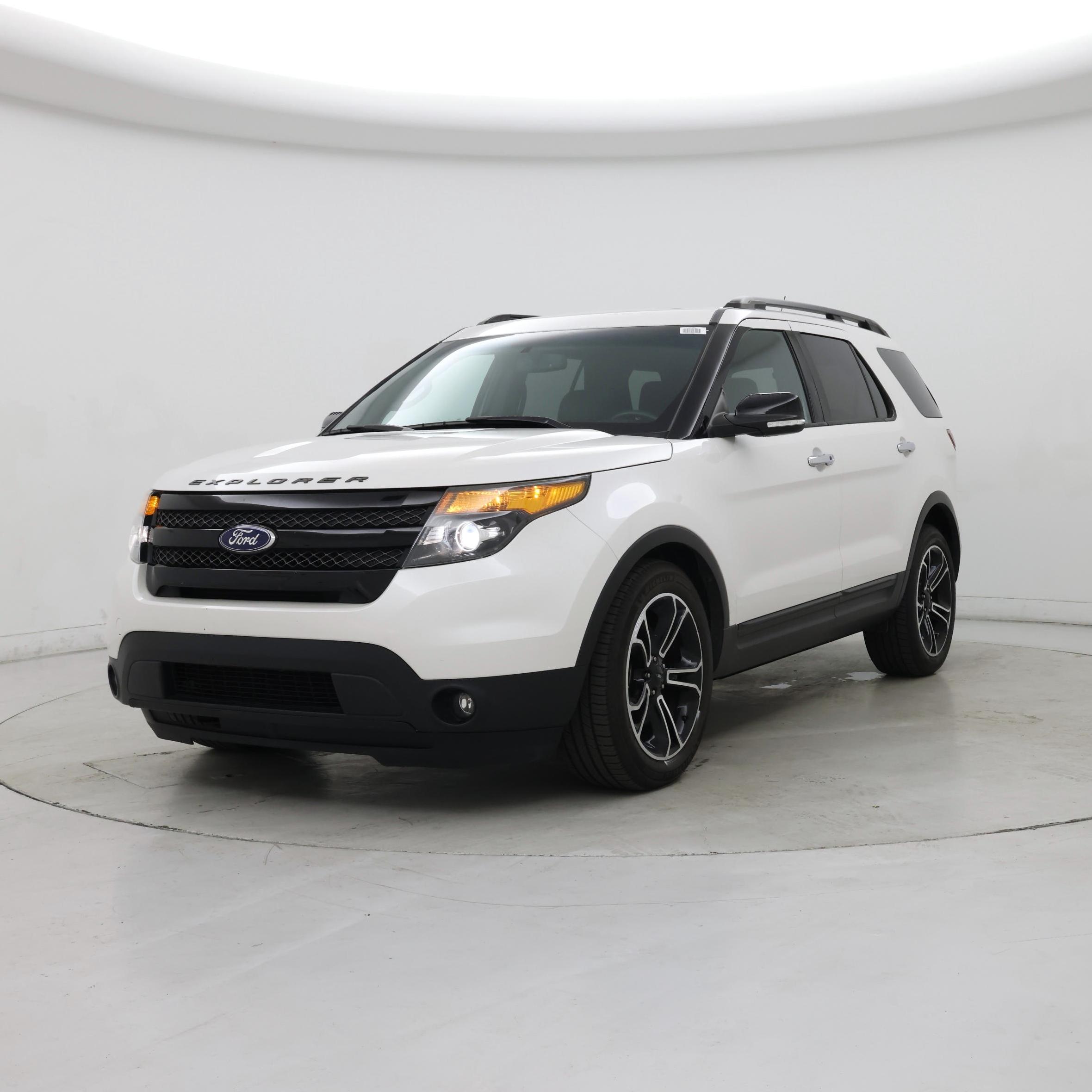 Thumbnail: 2014 Ford Explorer - 4